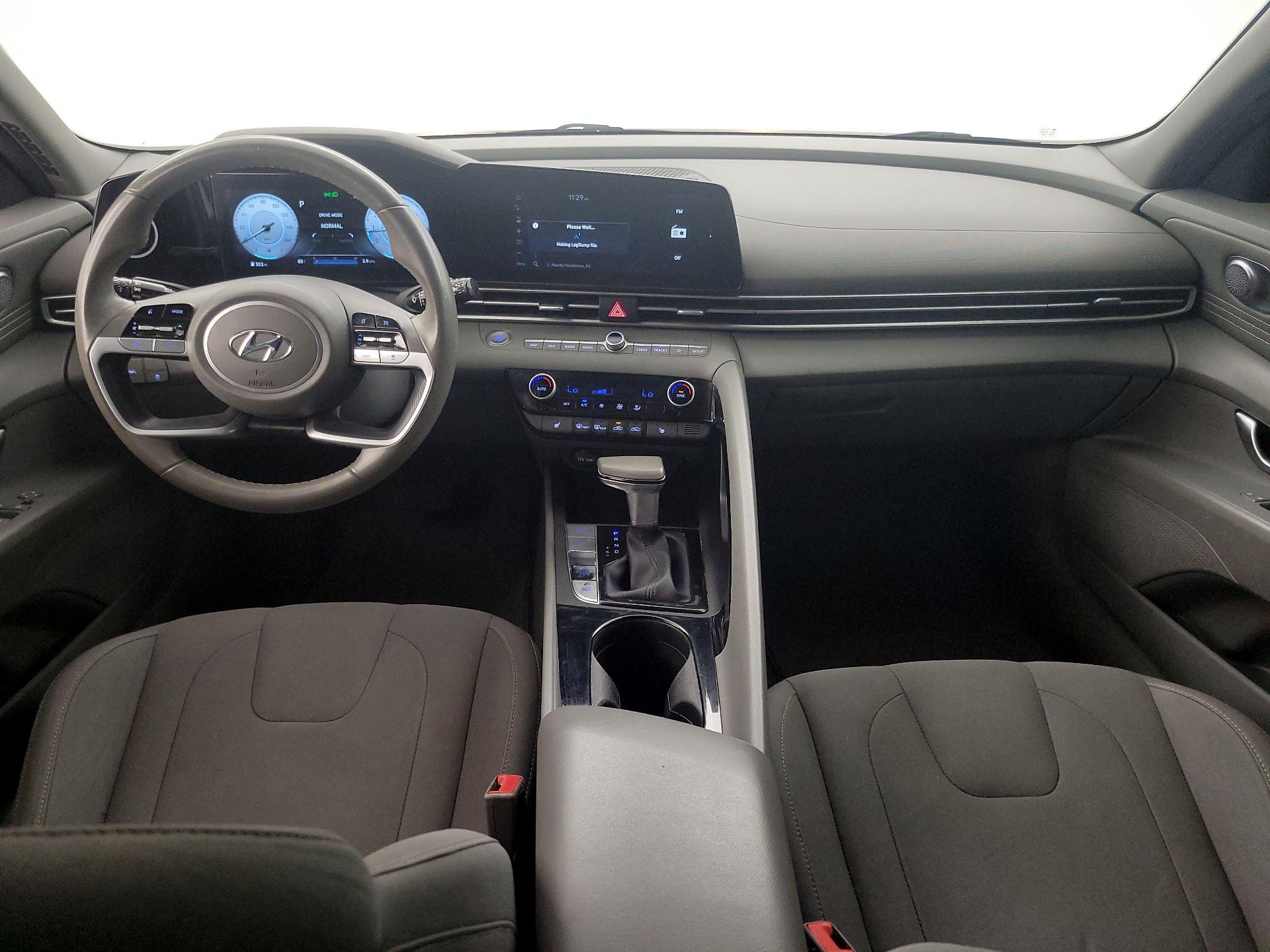 Thumbnail: 2023 Hyundai Elantra - 9
