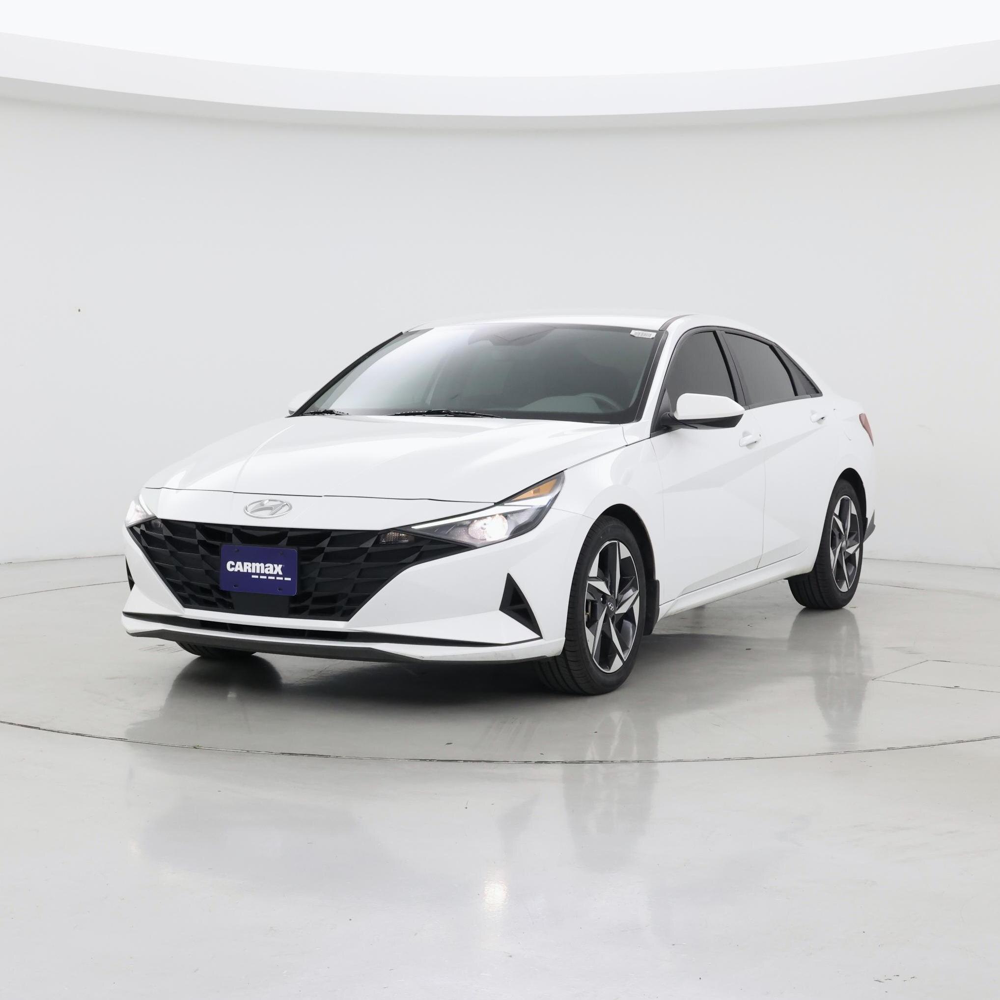 Thumbnail: 2023 Hyundai Elantra - 4