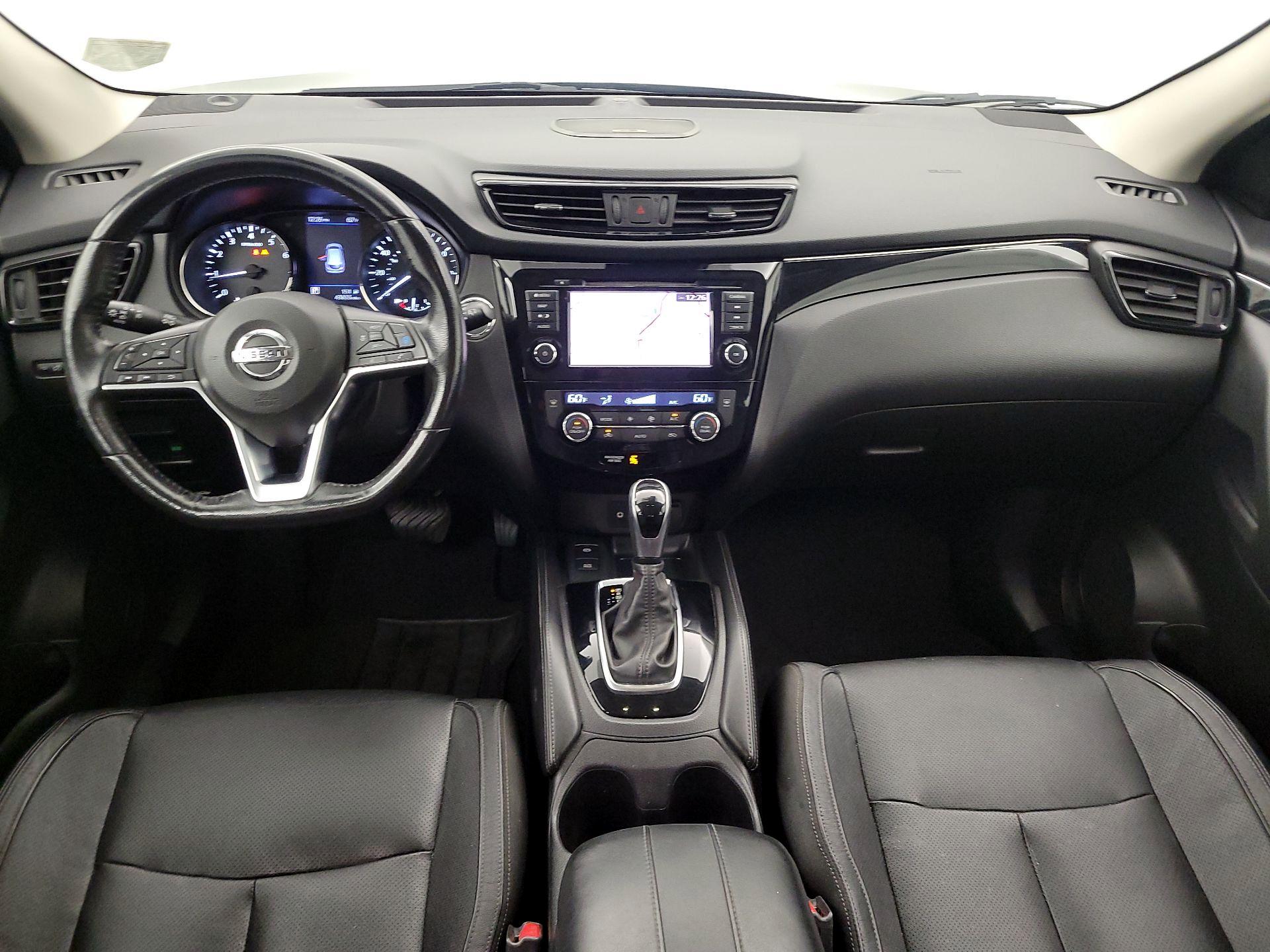 Thumbnail: 2019 Nissan Rogue Sport - 9