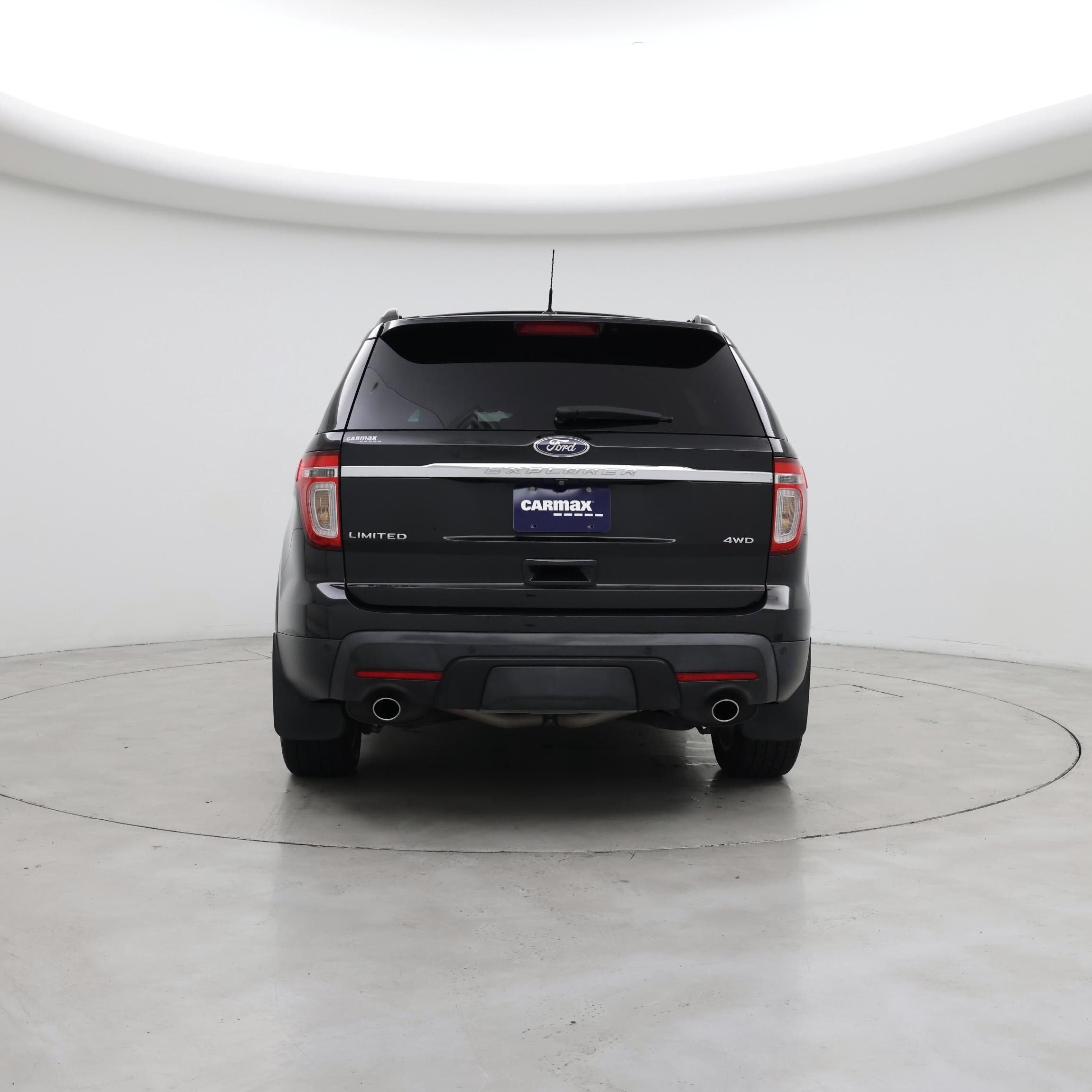 Thumbnail: 2015 Ford Explorer - 6