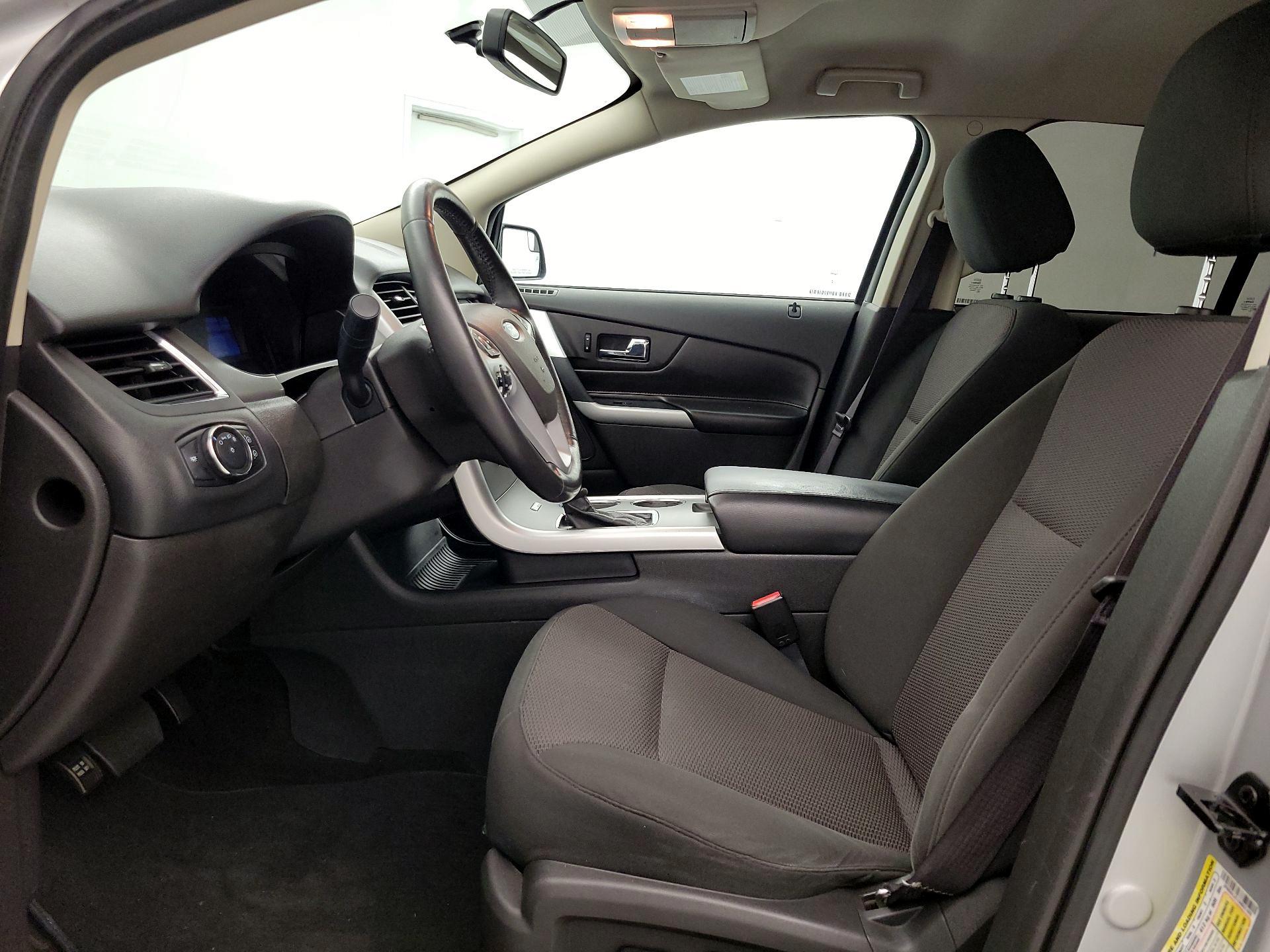 Thumbnail: 2013 Ford Edge - 11