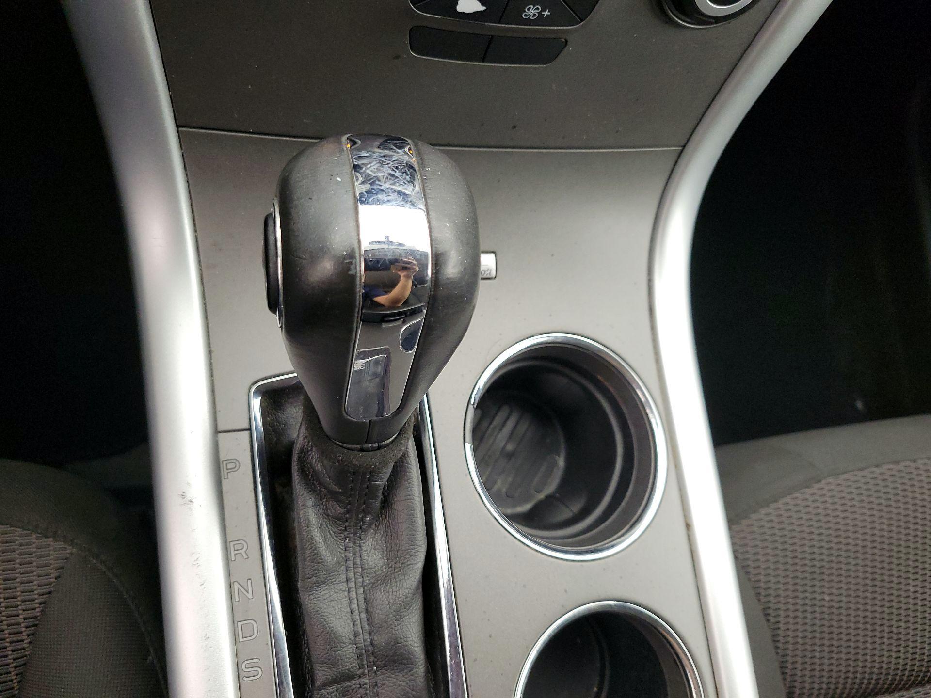Thumbnail: 2013 Ford Edge - 16