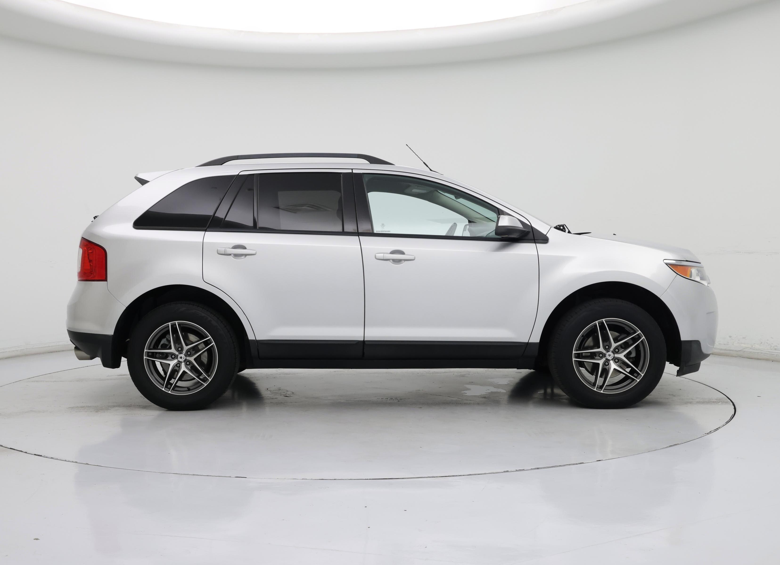 Thumbnail: 2013 Ford Edge - 7