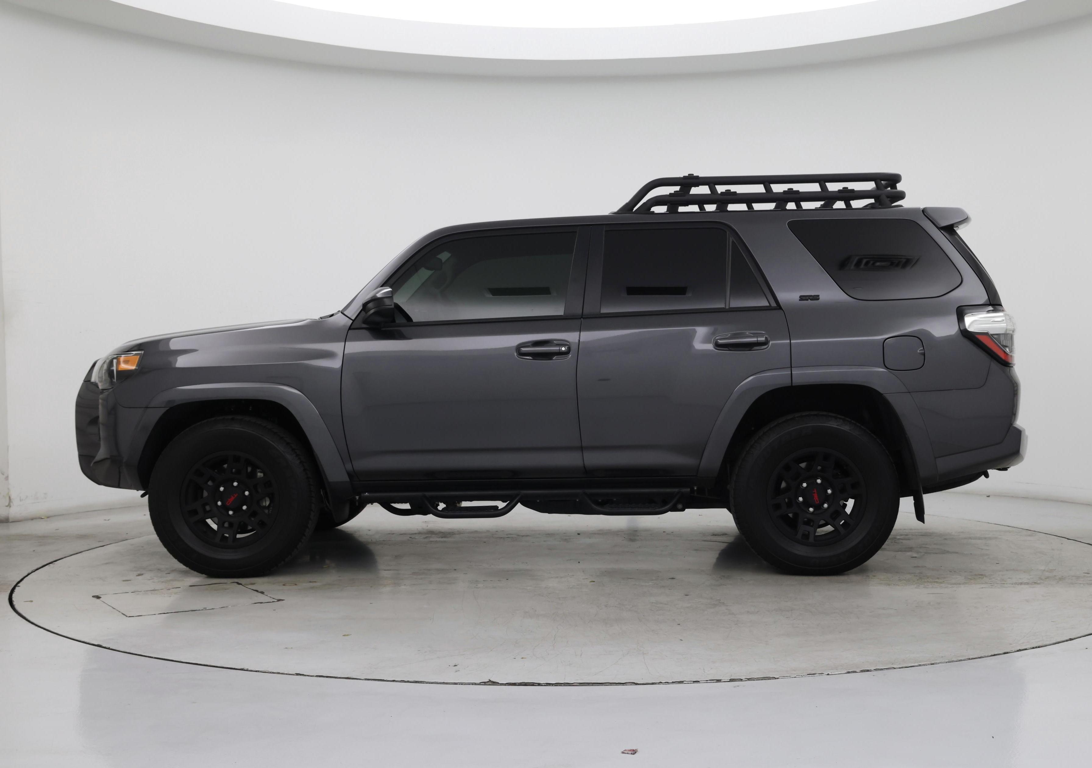 Thumbnail: 2023 Toyota 4Runner - 3