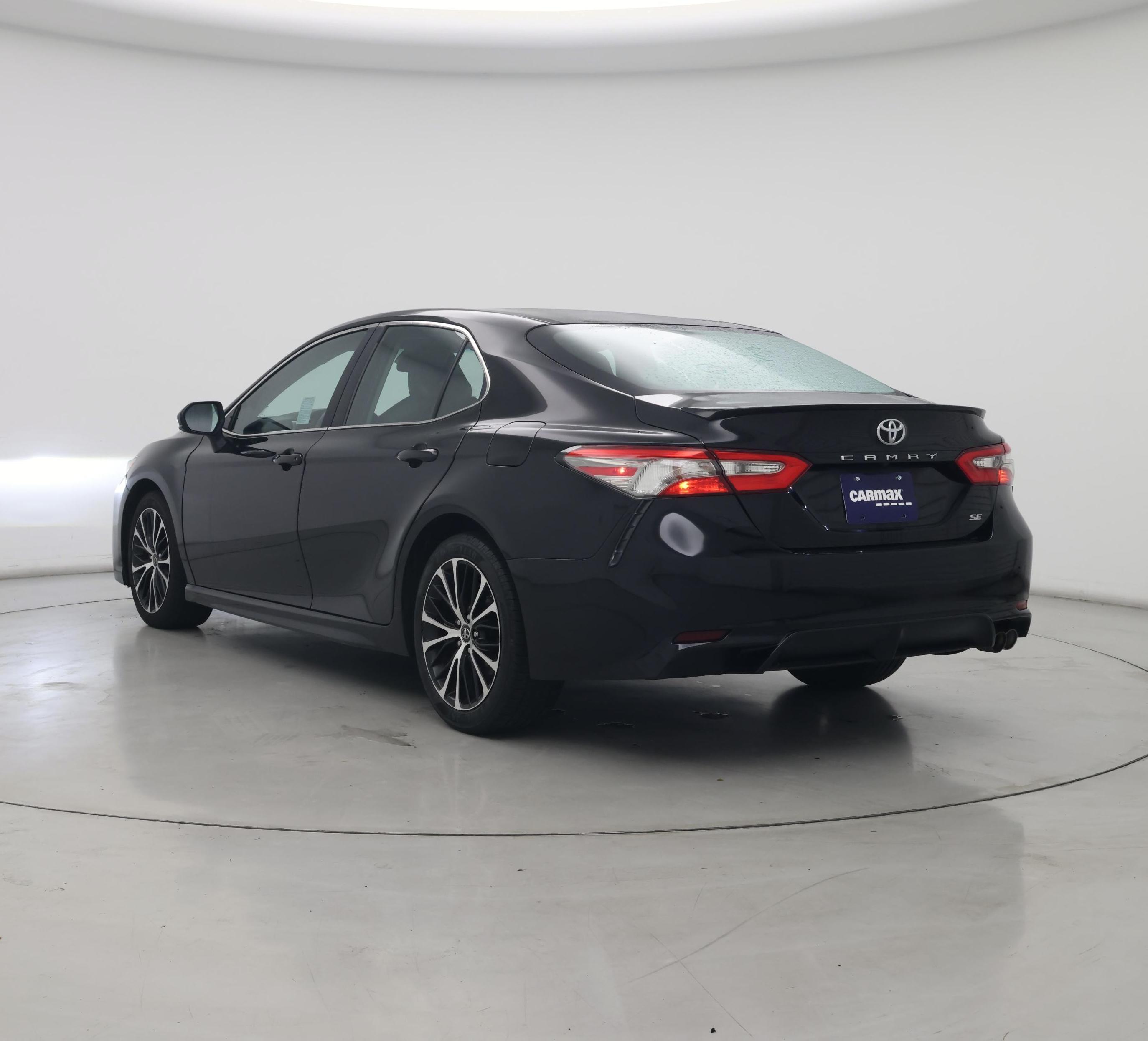 Thumbnail: 2018 Toyota Camry - 2