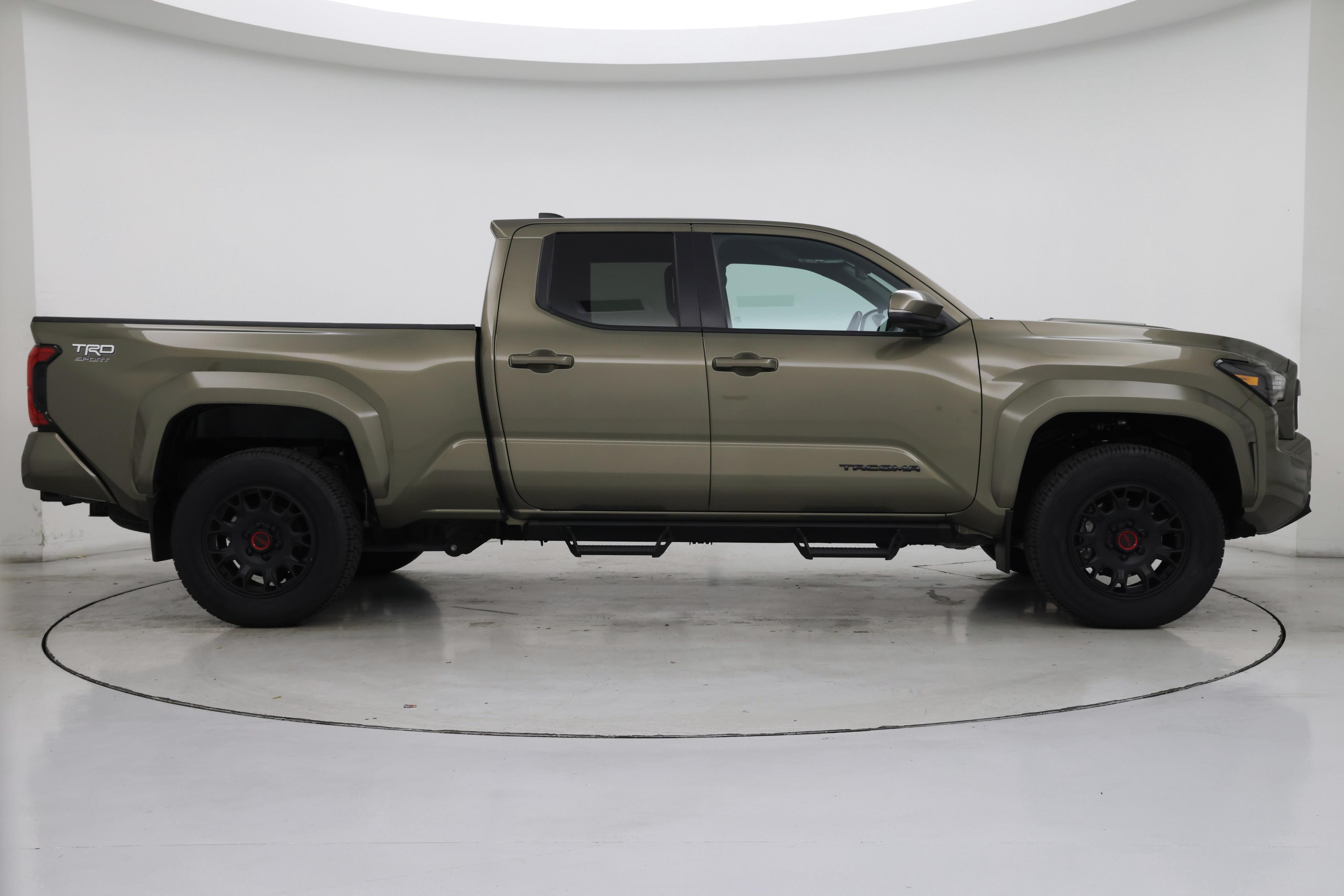 Thumbnail: 2024 Toyota Tacoma - 7