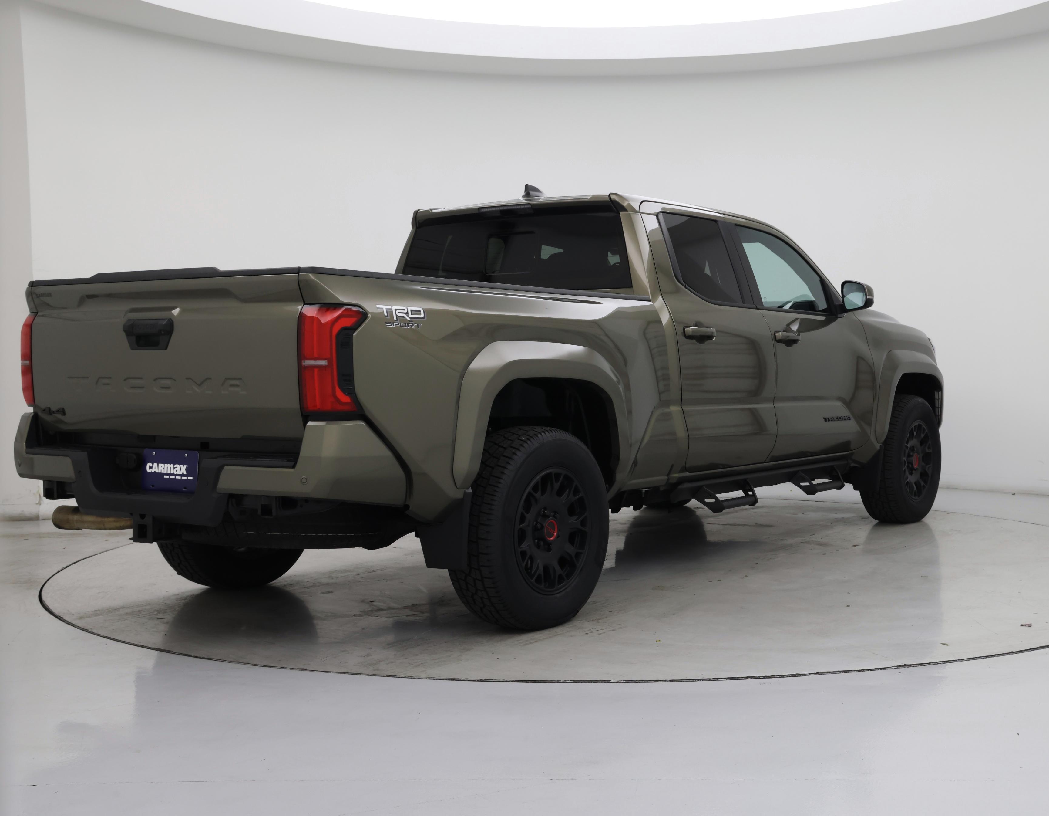 Thumbnail: 2024 Toyota Tacoma - 8