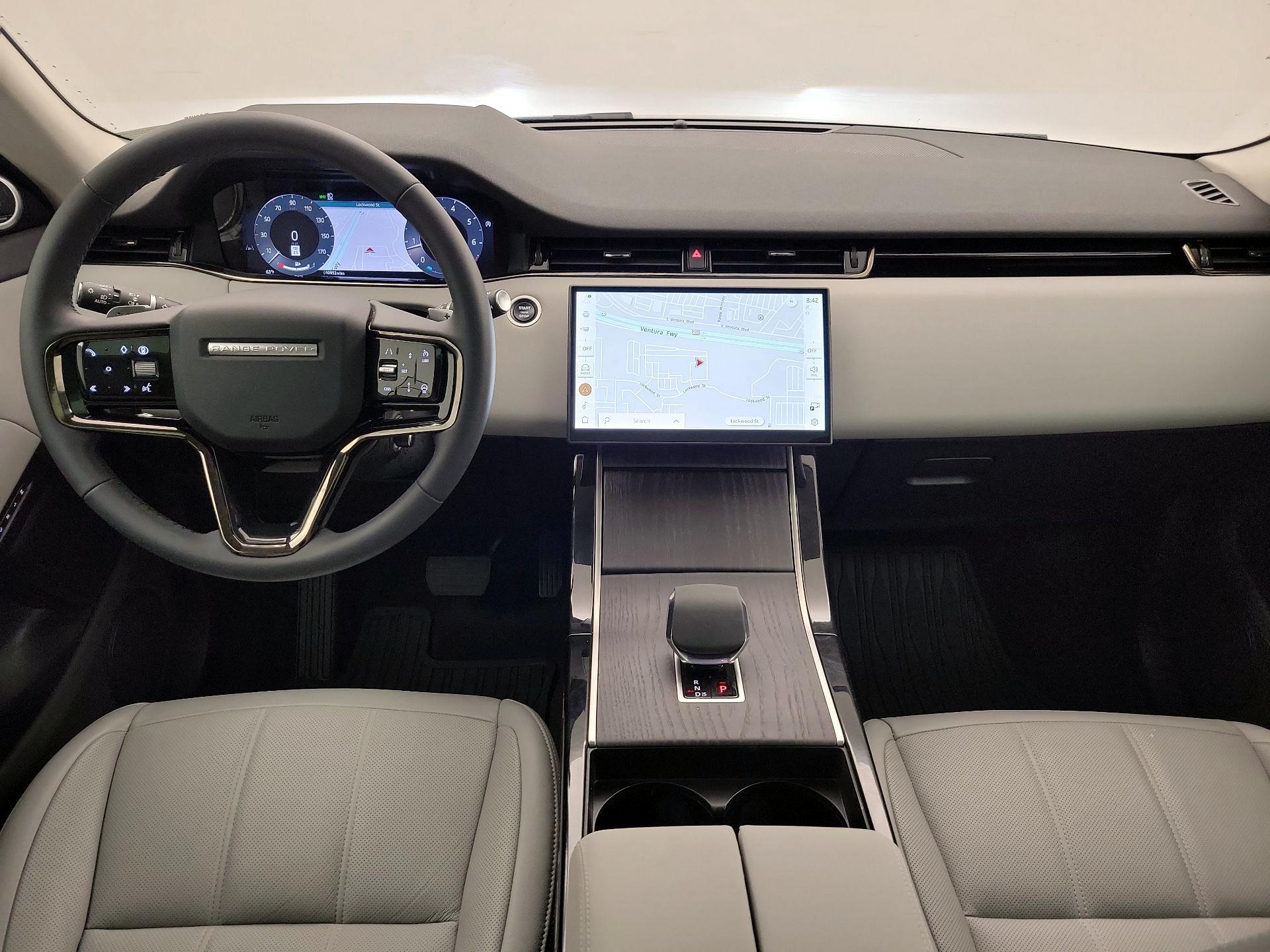 Thumbnail: 2024 Land Rover Range Rover Evoque - 9