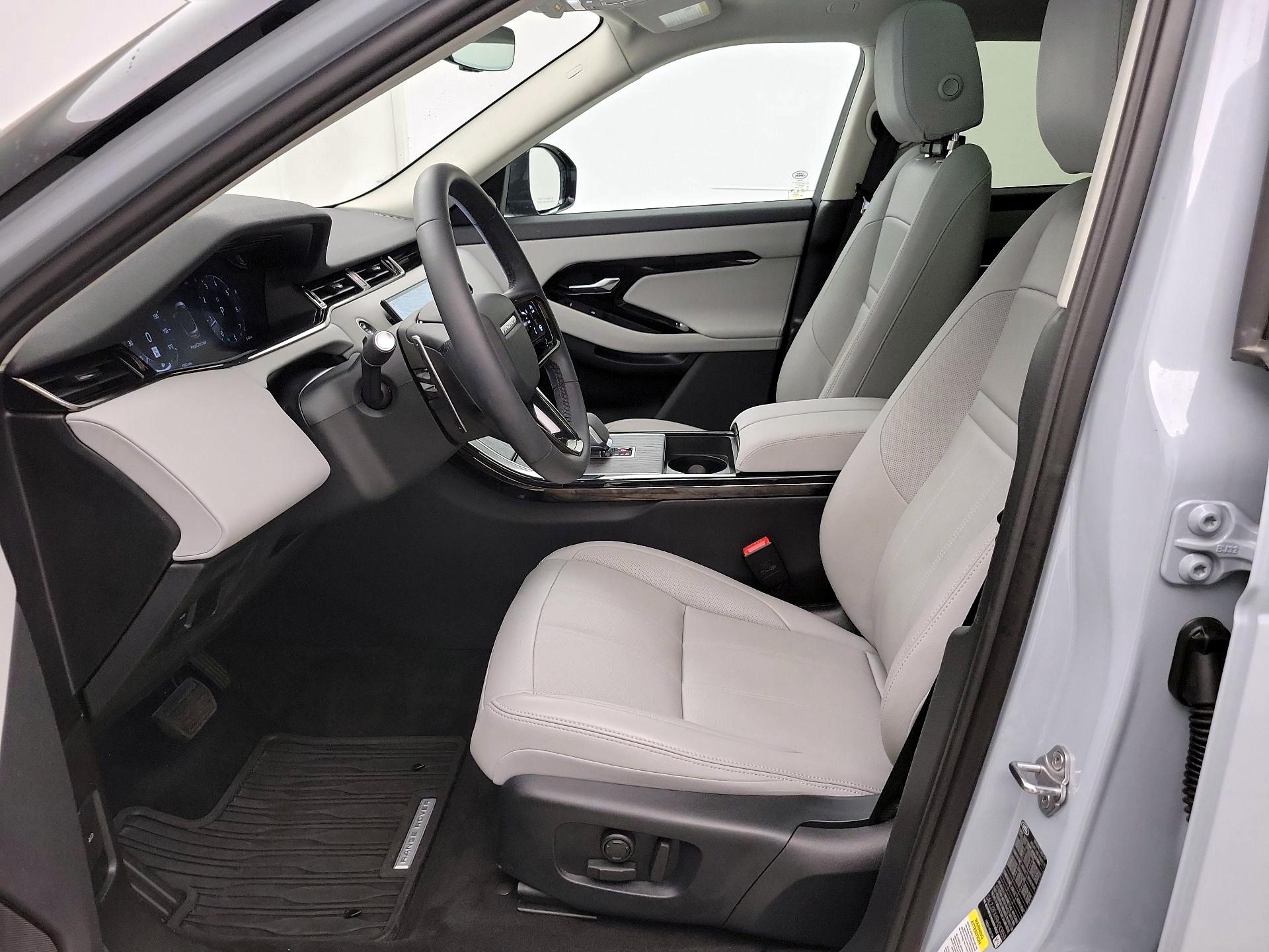 Thumbnail: 2024 Land Rover Range Rover Evoque - 11