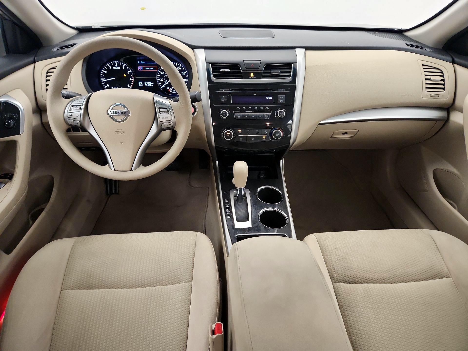 Thumbnail: 2014 Nissan Altima - 9
