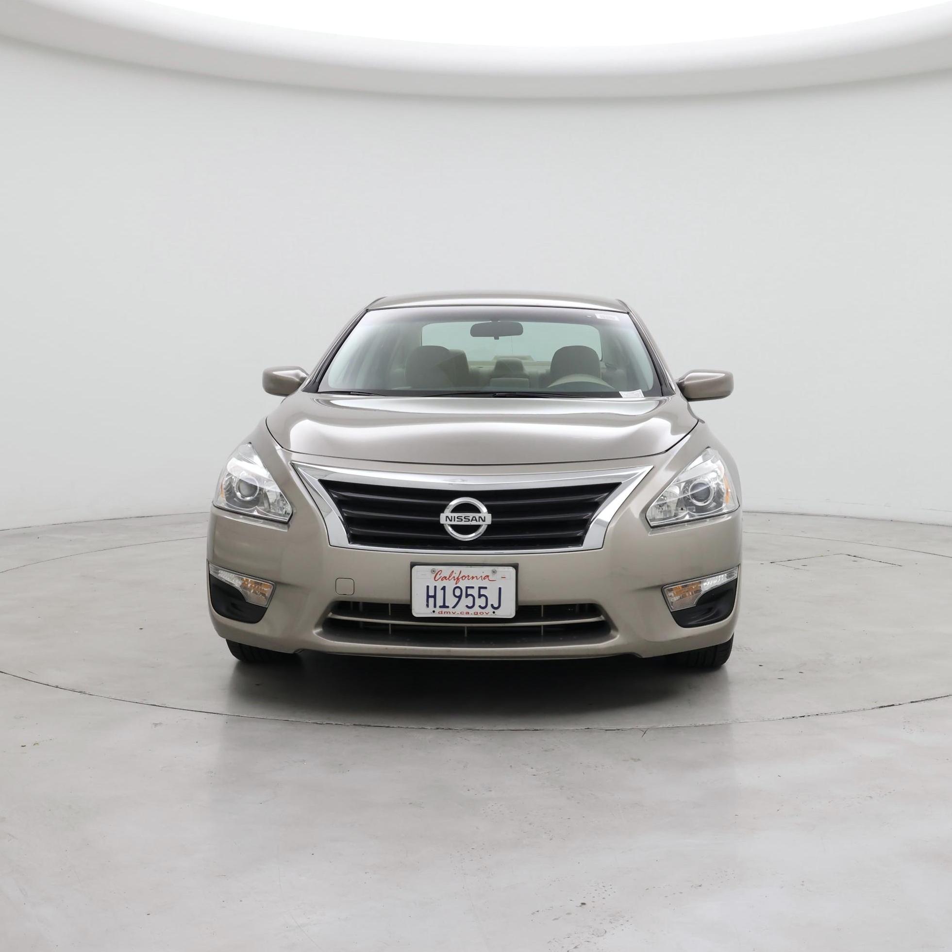 Thumbnail: 2014 Nissan Altima - 5
