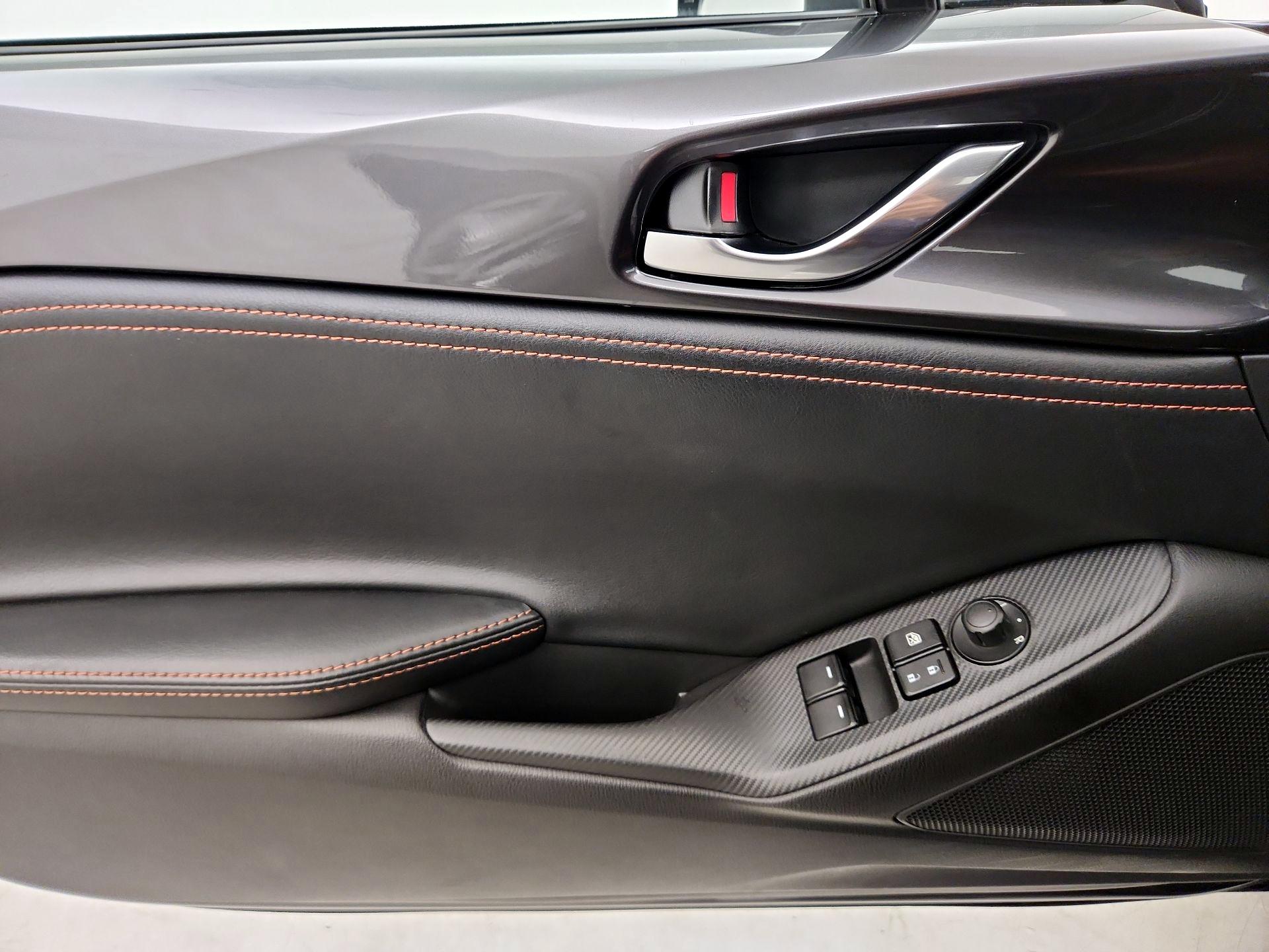 Thumbnail: 2022 Mazda MX-5 Miata - 12