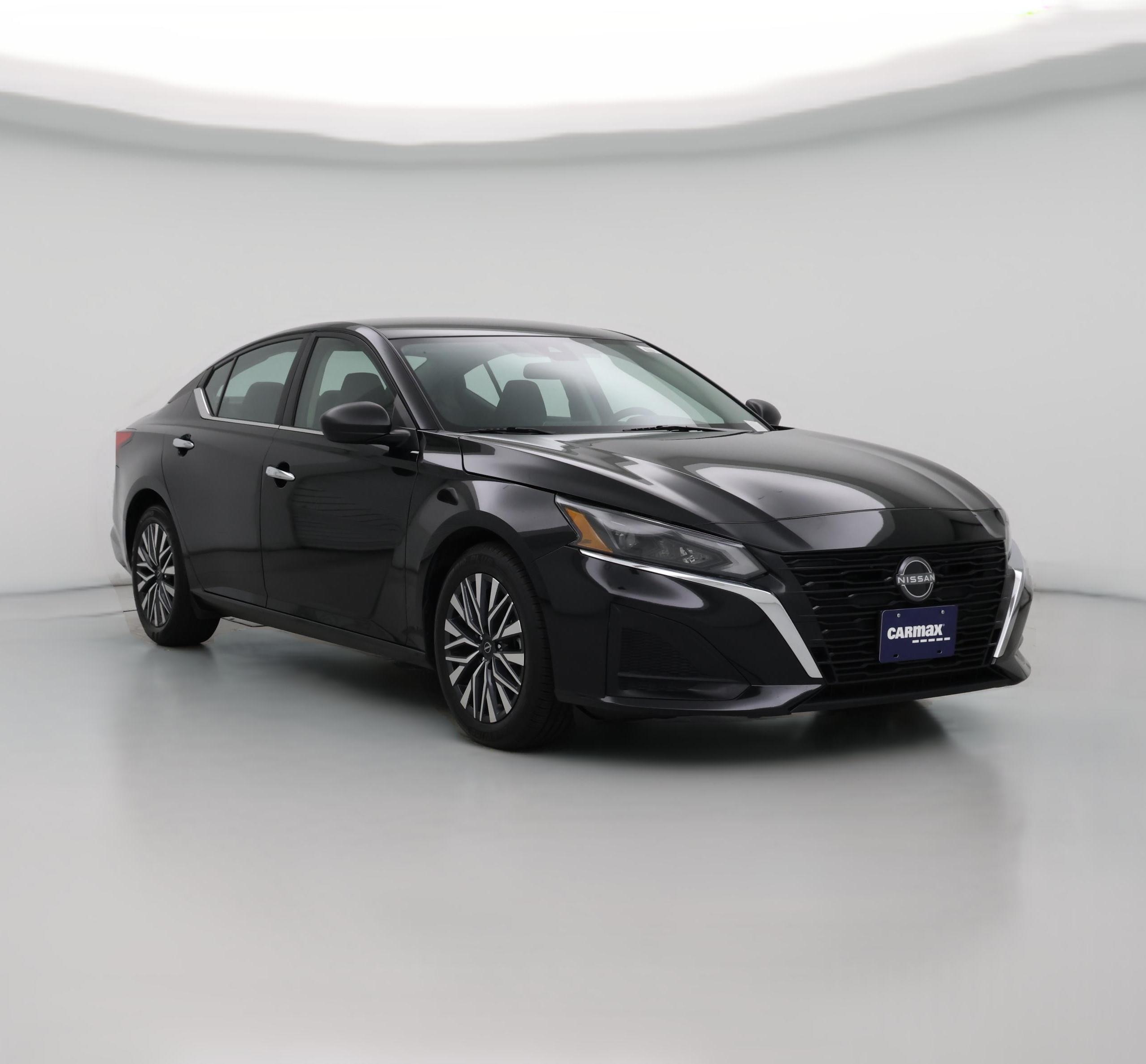 Thumbnail: 2024 Nissan Altima - 1