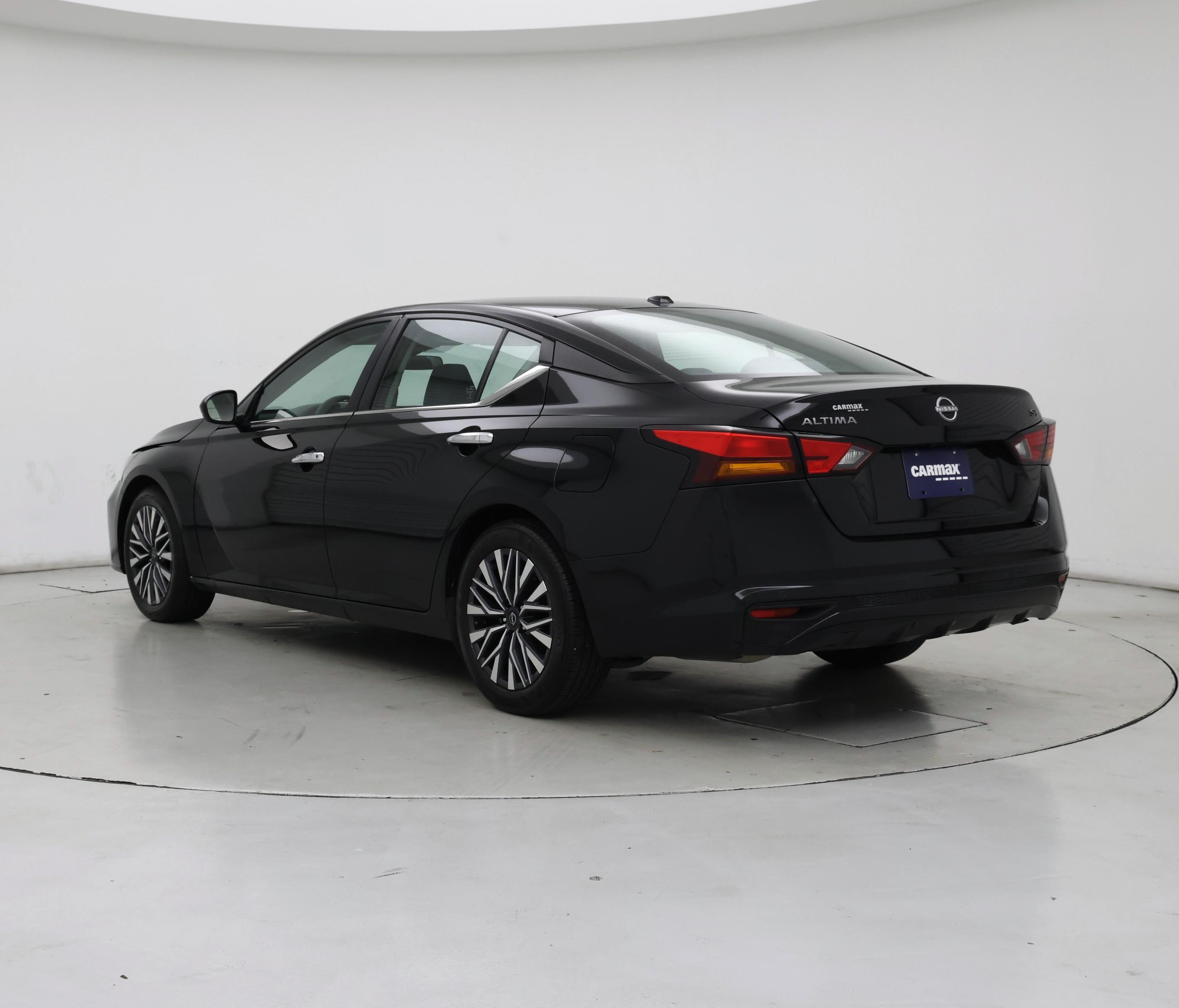 Thumbnail: 2024 Nissan Altima - 2
