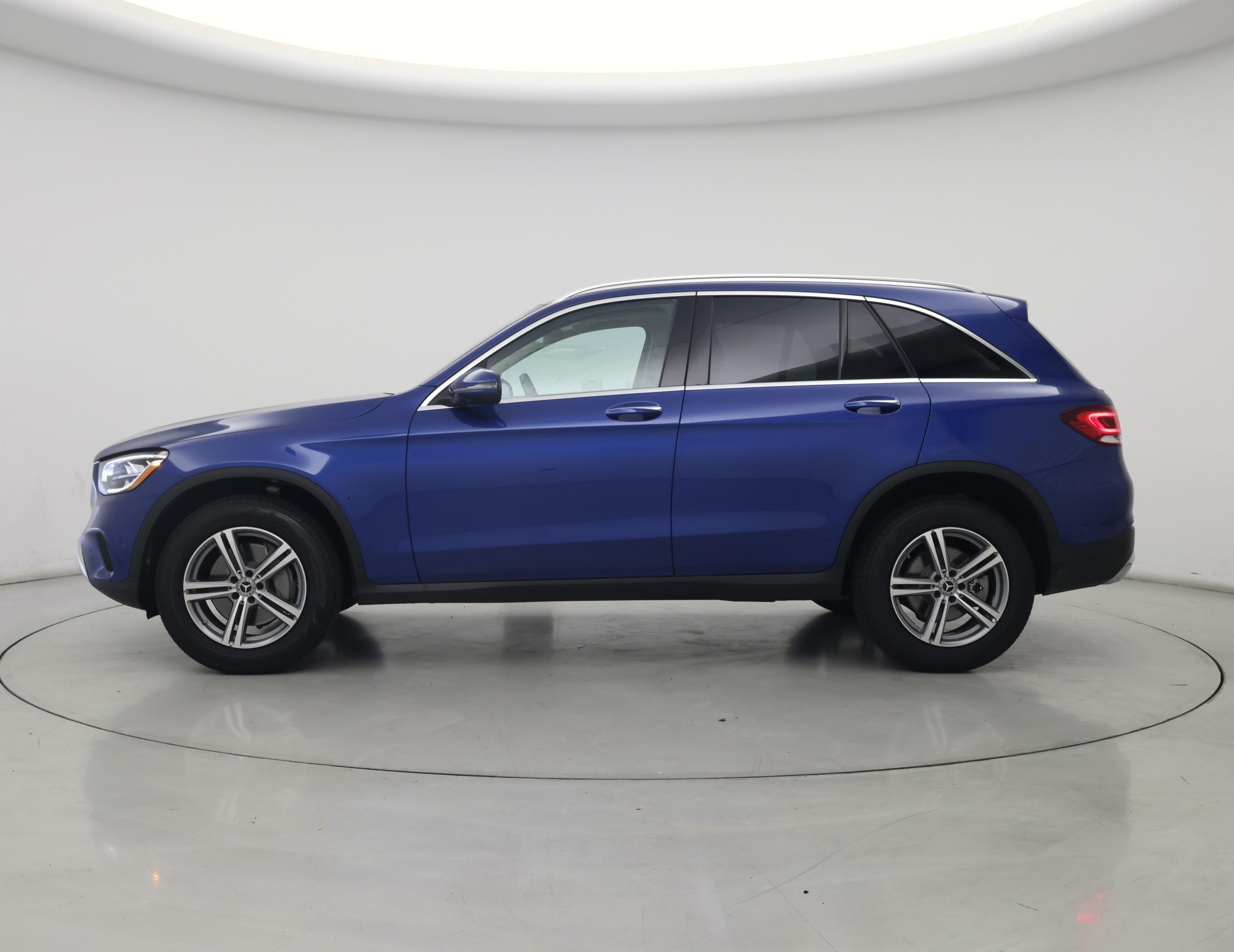 Thumbnail: 2022 Mercedes-Benz GLC - 3