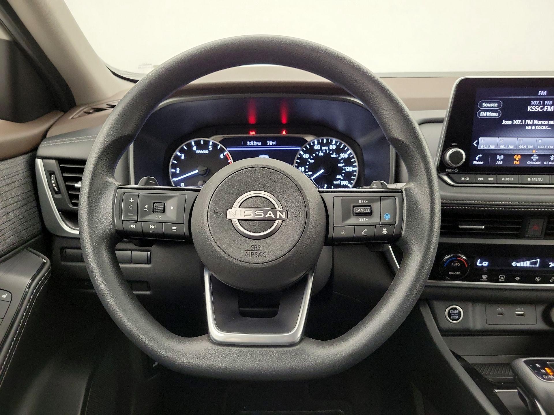 Thumbnail: 2023 Nissan Rogue - 10