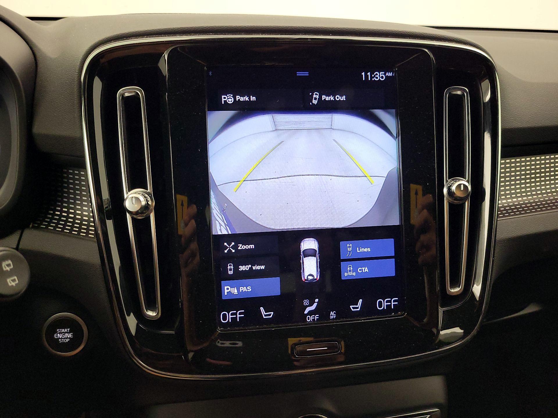 Thumbnail: 2020 Volvo XC40 - 15