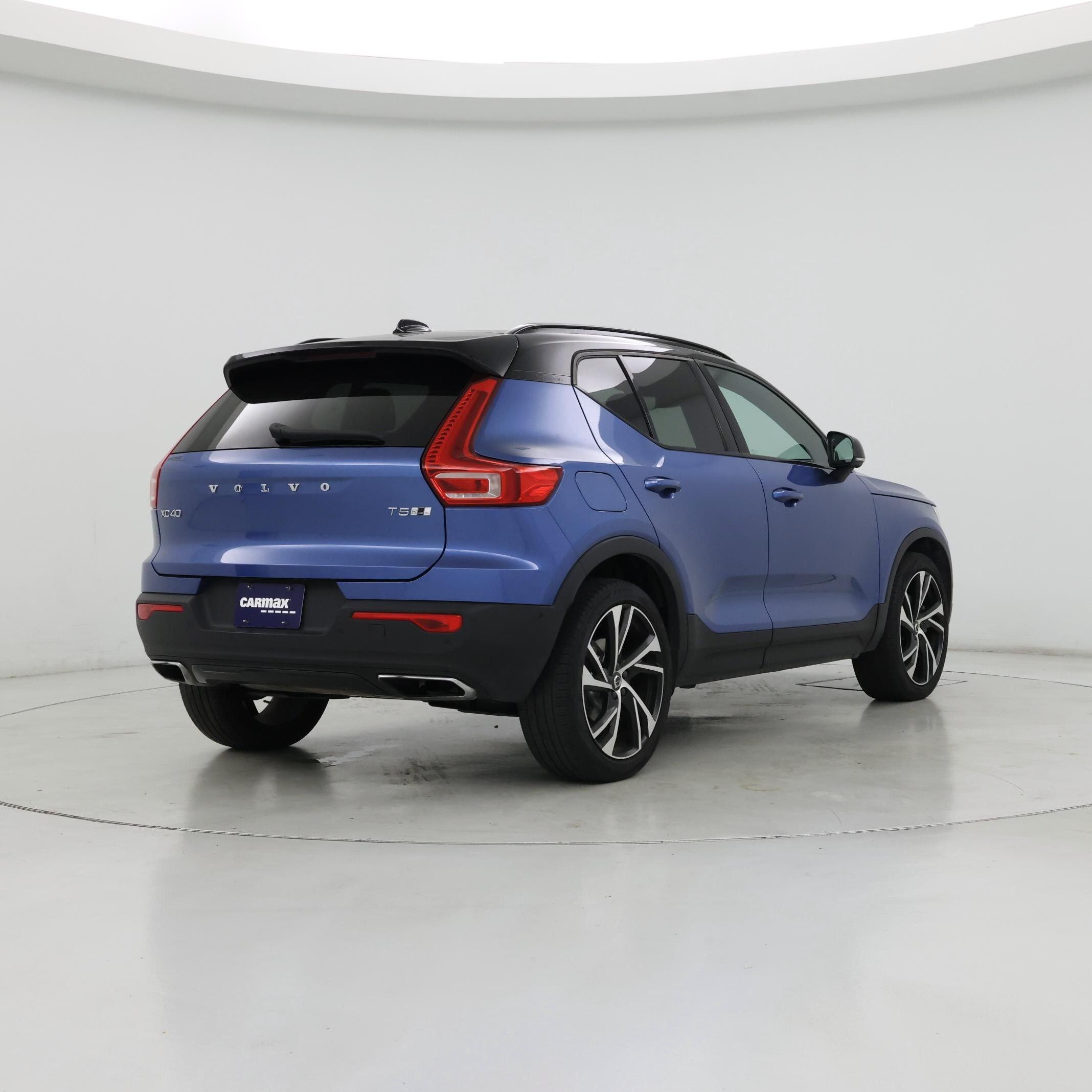 Thumbnail: 2020 Volvo XC40 - 8