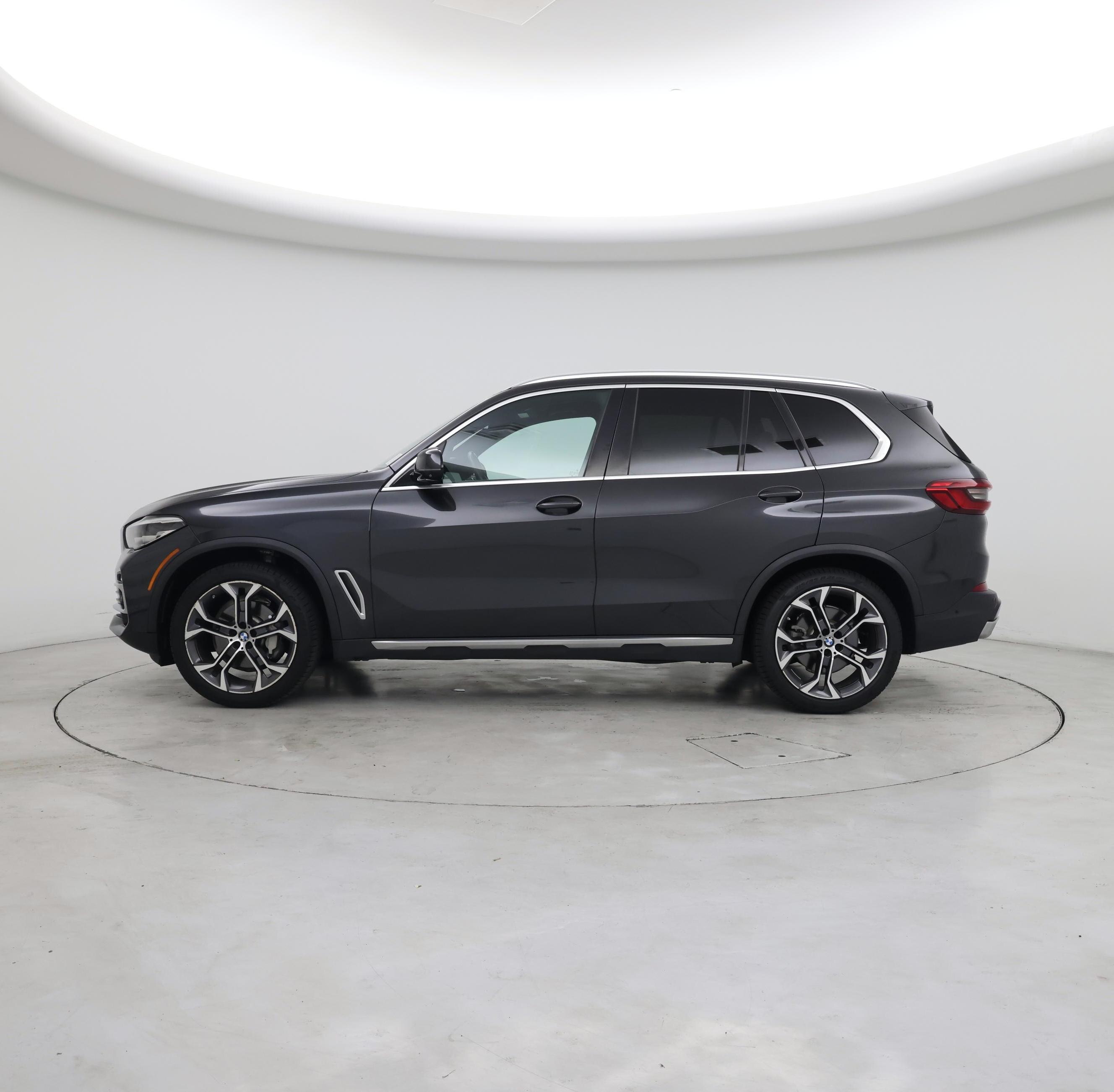 Thumbnail: 2020 BMW X5 - 3