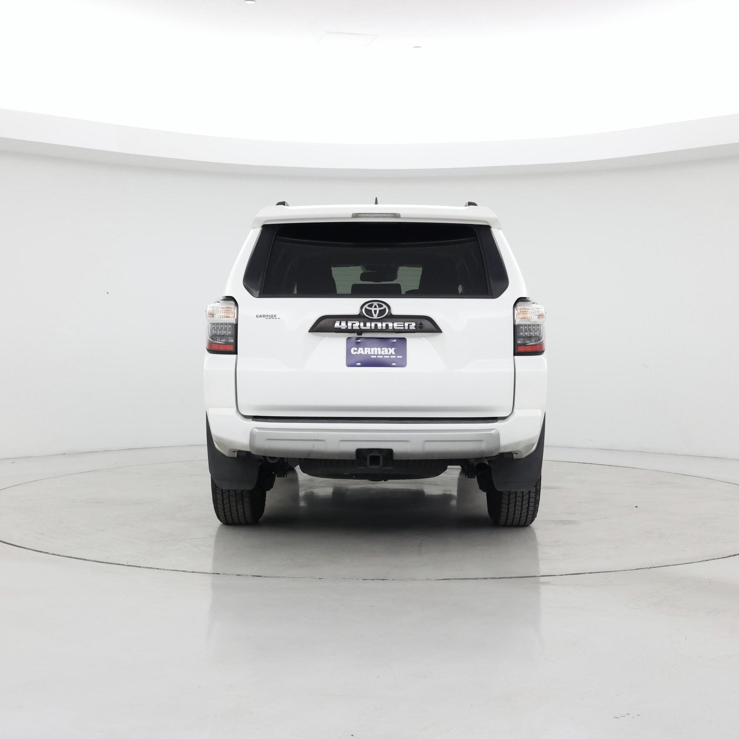 Thumbnail: 2022 Toyota 4Runner - 6