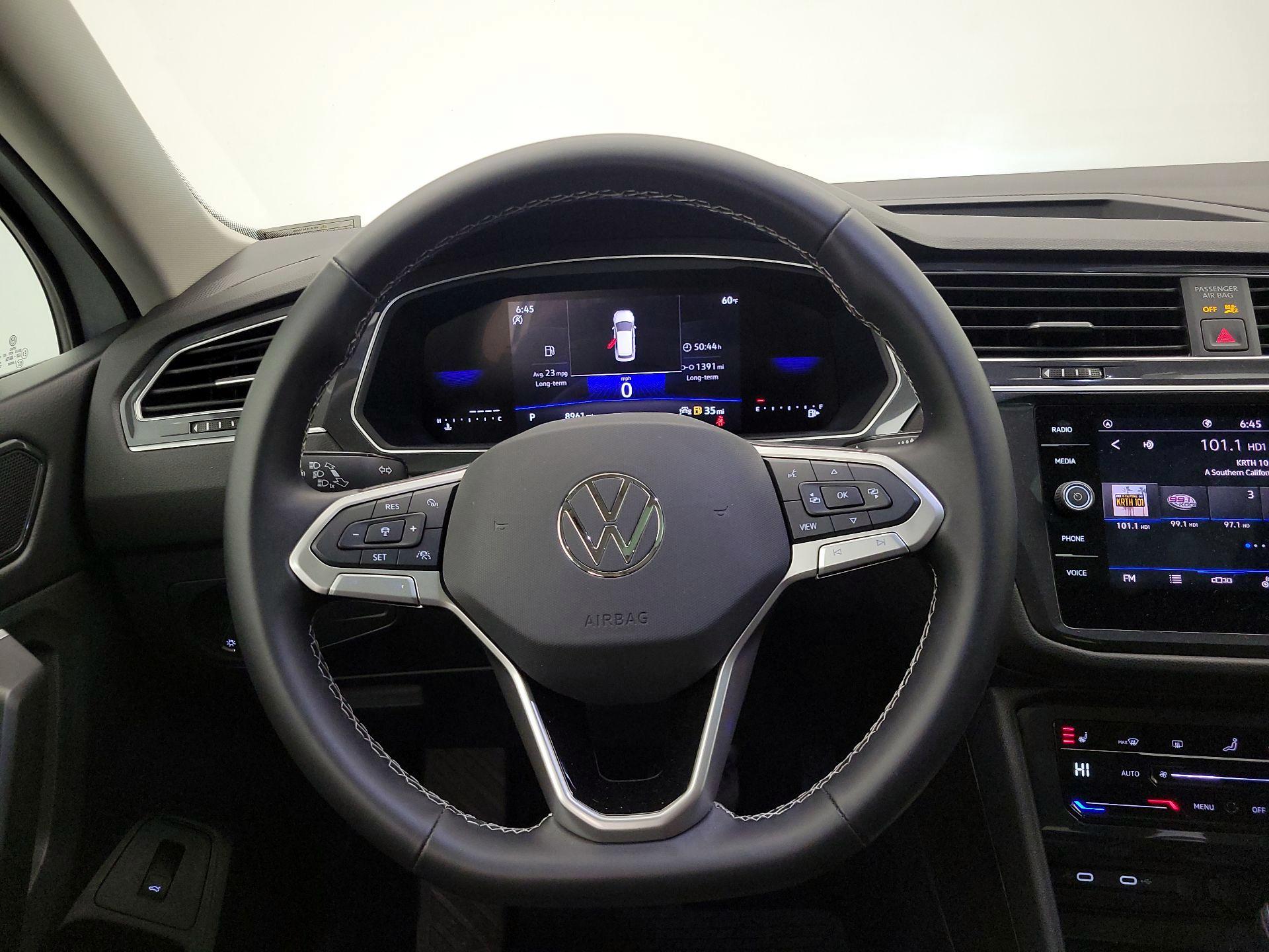 Thumbnail: 2024 Volkswagen Tiguan - 10