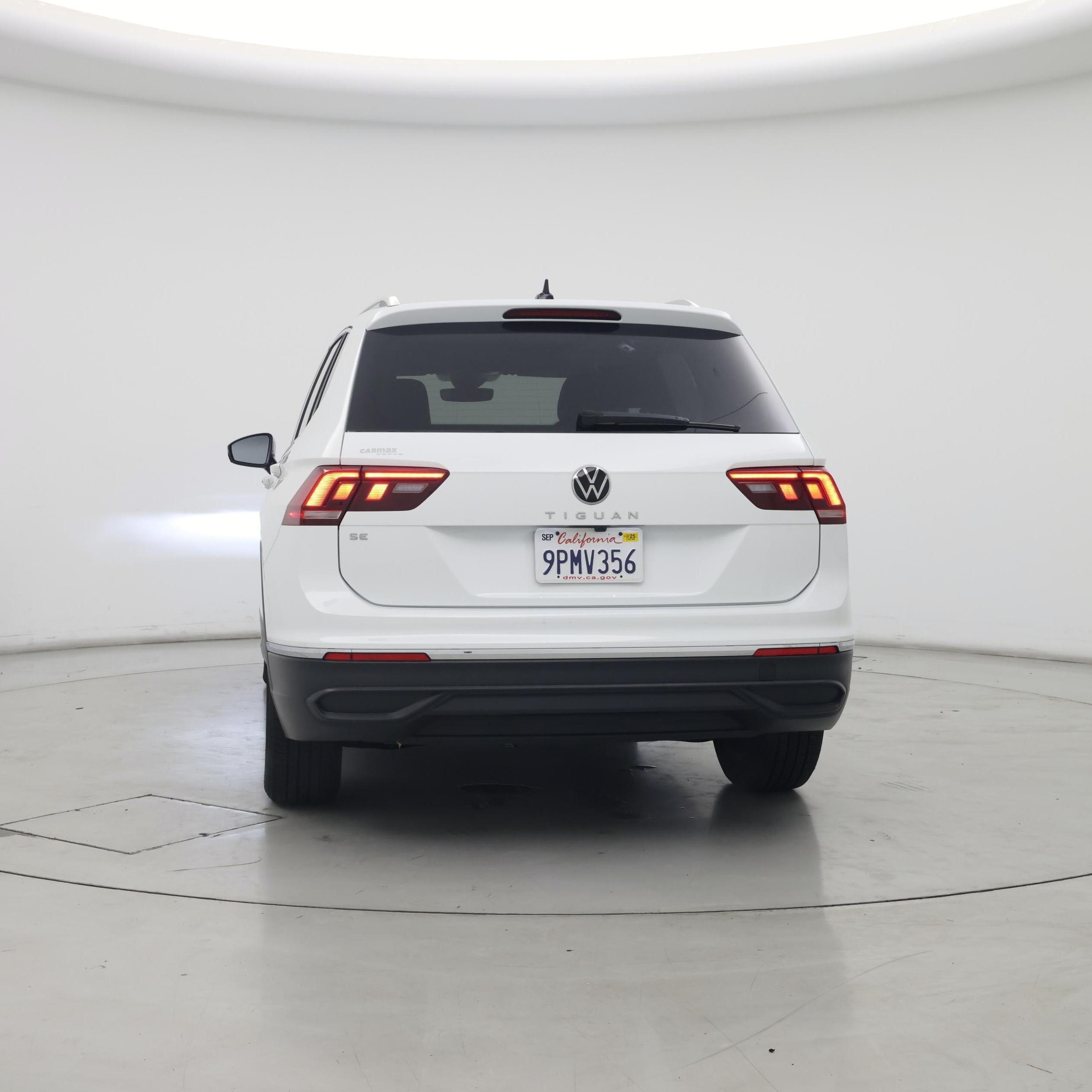 Thumbnail: 2024 Volkswagen Tiguan - 6