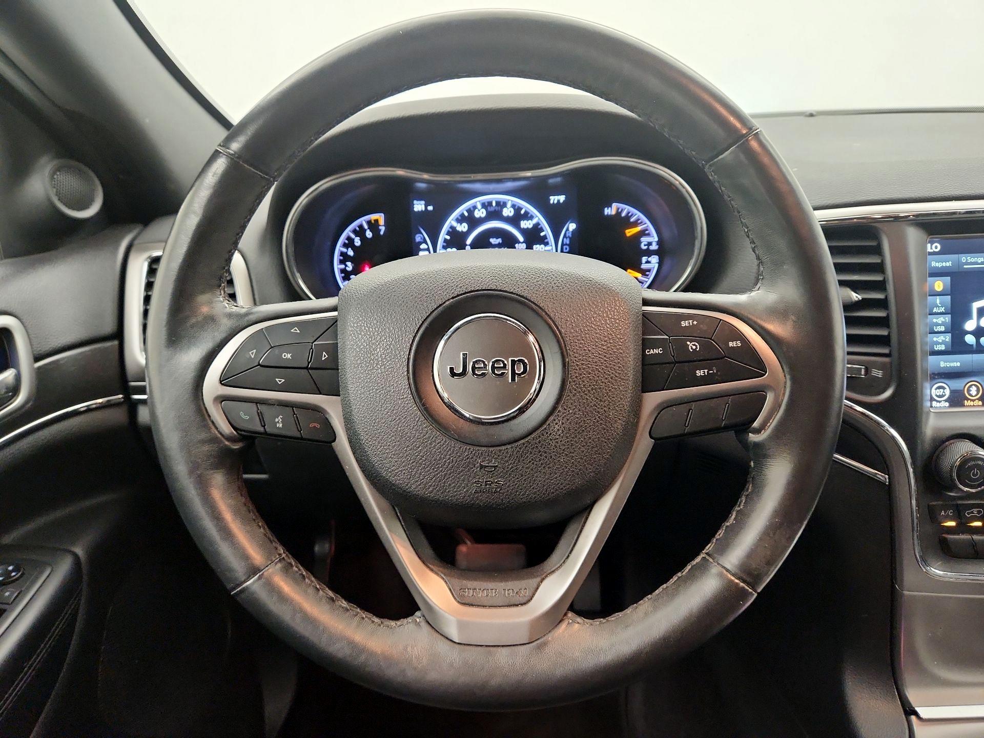 Thumbnail: 2018 Jeep Grand Cherokee - 10
