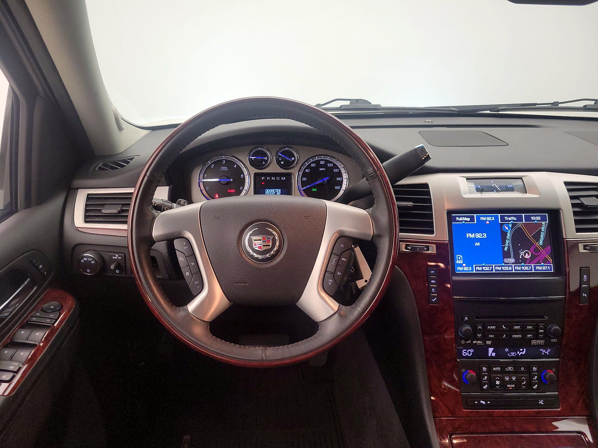 Thumbnail: 2014 Cadillac Escalade - 10
