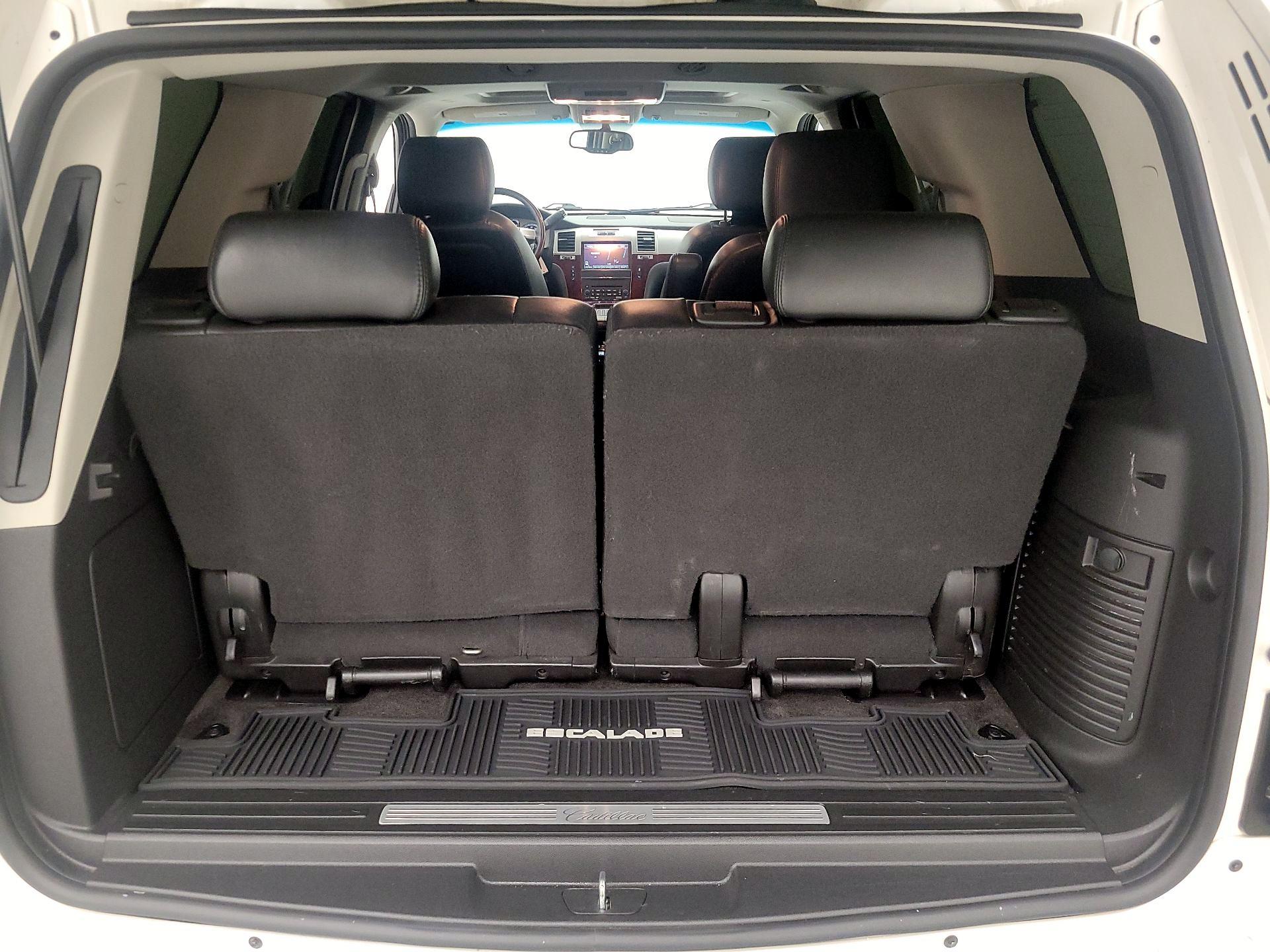 Thumbnail: 2014 Cadillac Escalade - 20