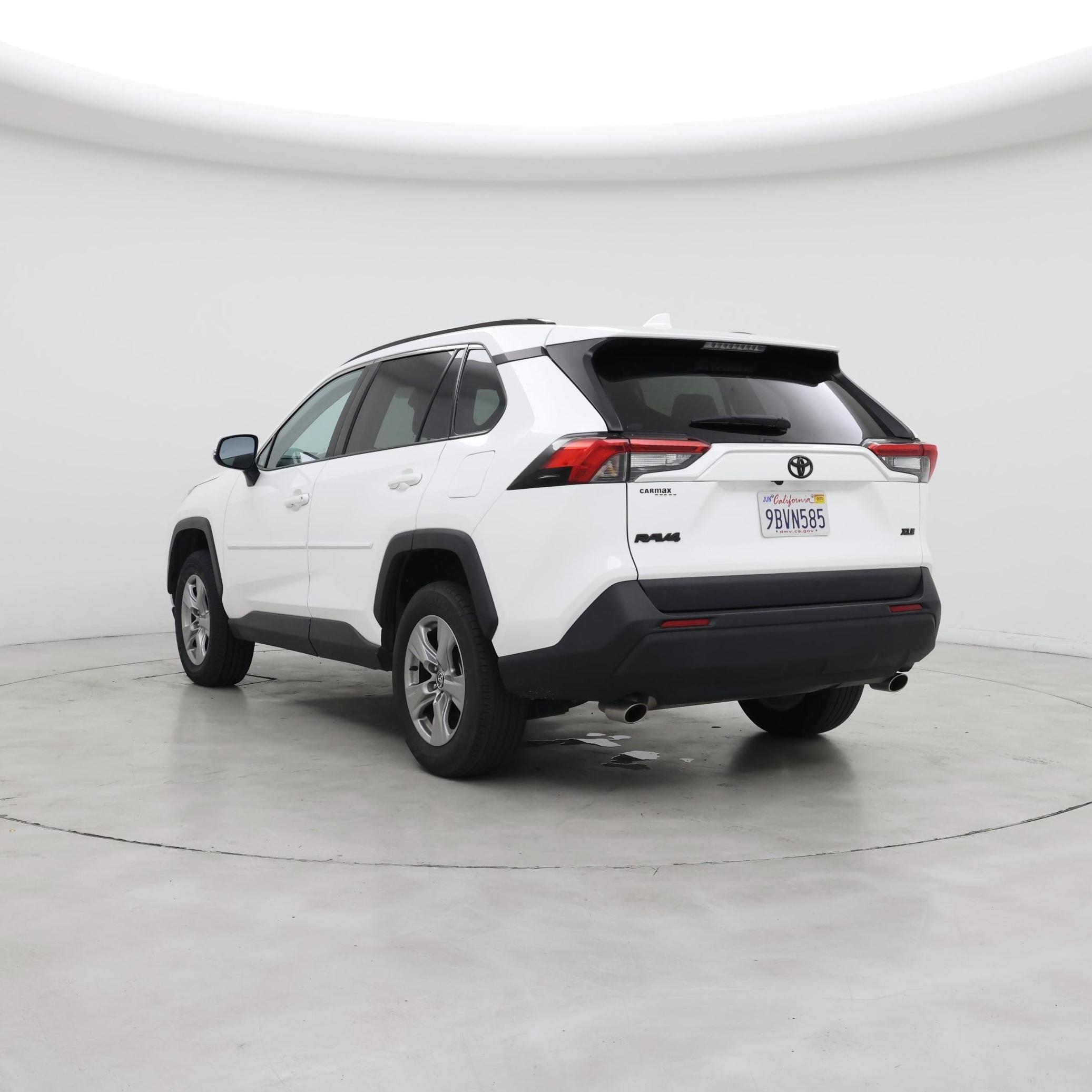 Thumbnail: 2022 Toyota RAV4 - 2