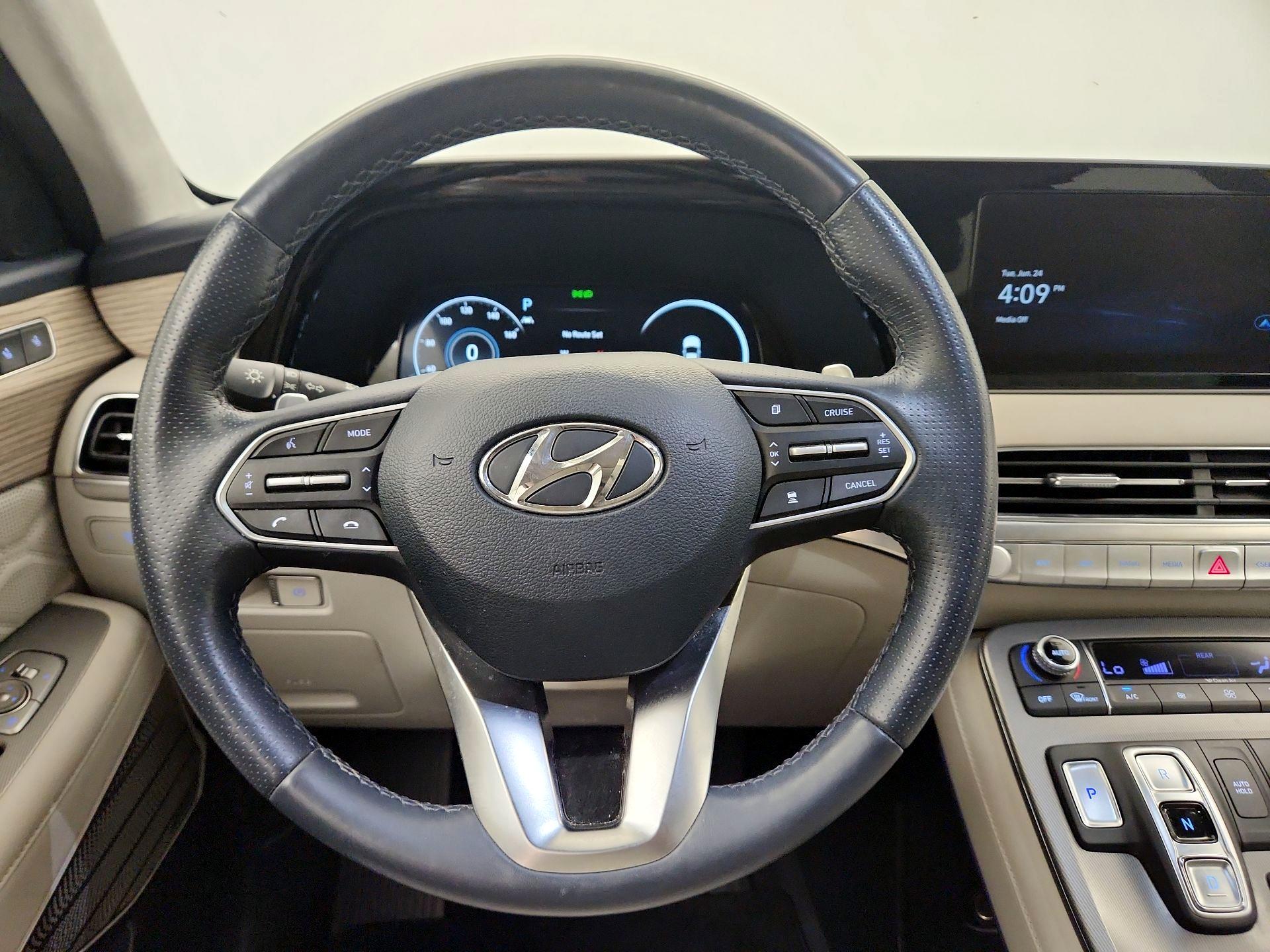 Thumbnail: 2022 Hyundai Palisade - 10
