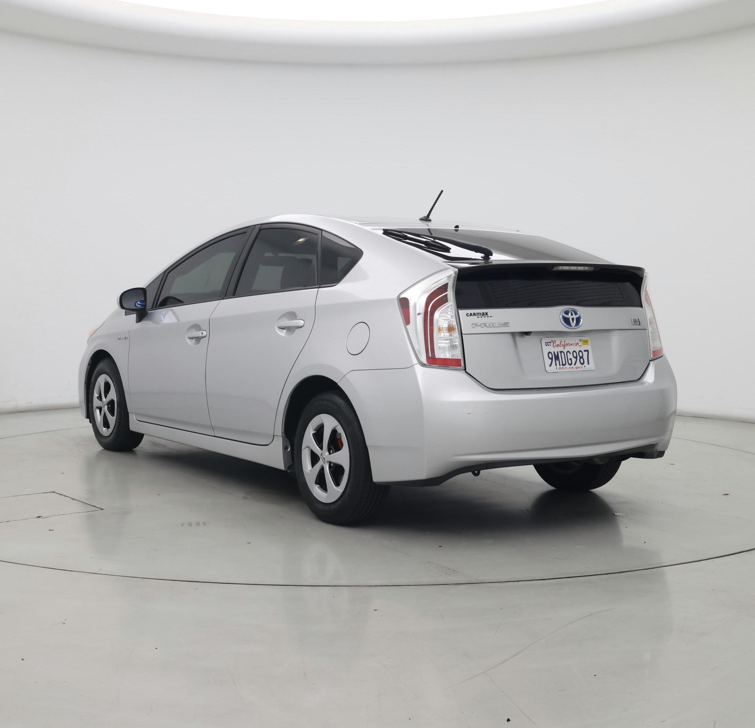 Thumbnail: 2015 Toyota Prius - 2