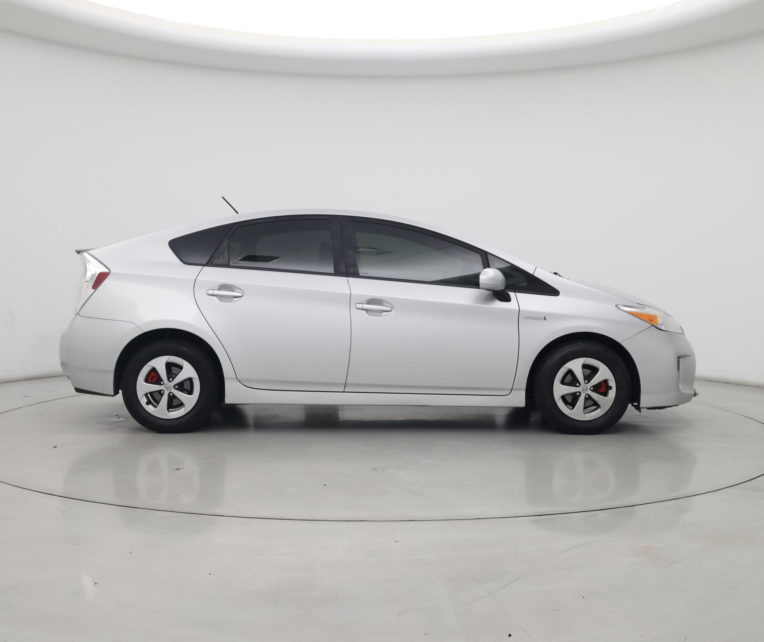 Thumbnail: 2015 Toyota Prius - 7