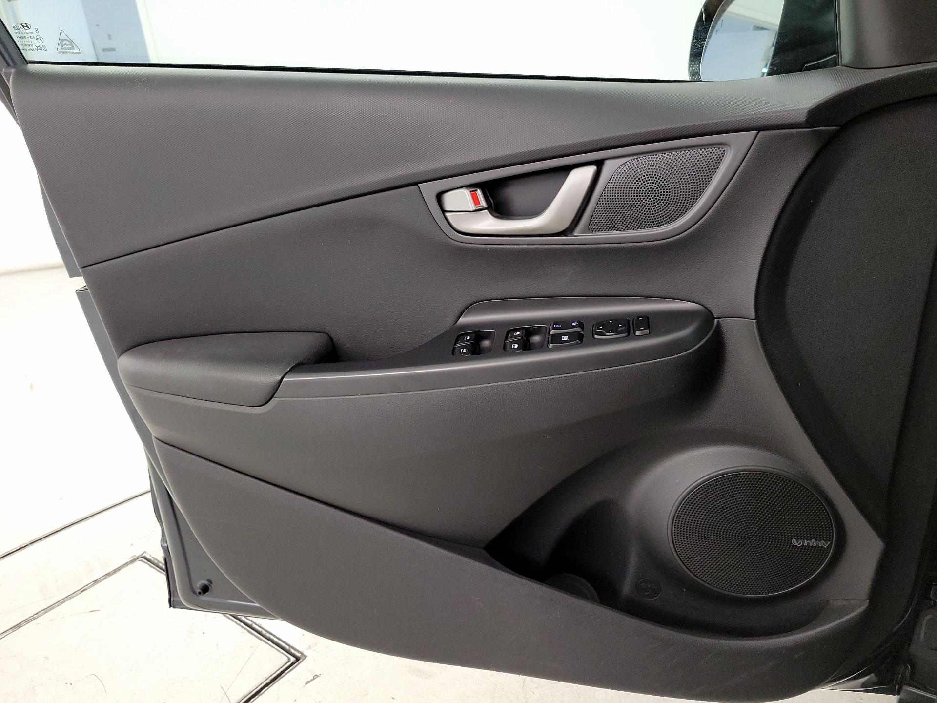 Thumbnail: 2019 Hyundai Kona - 12