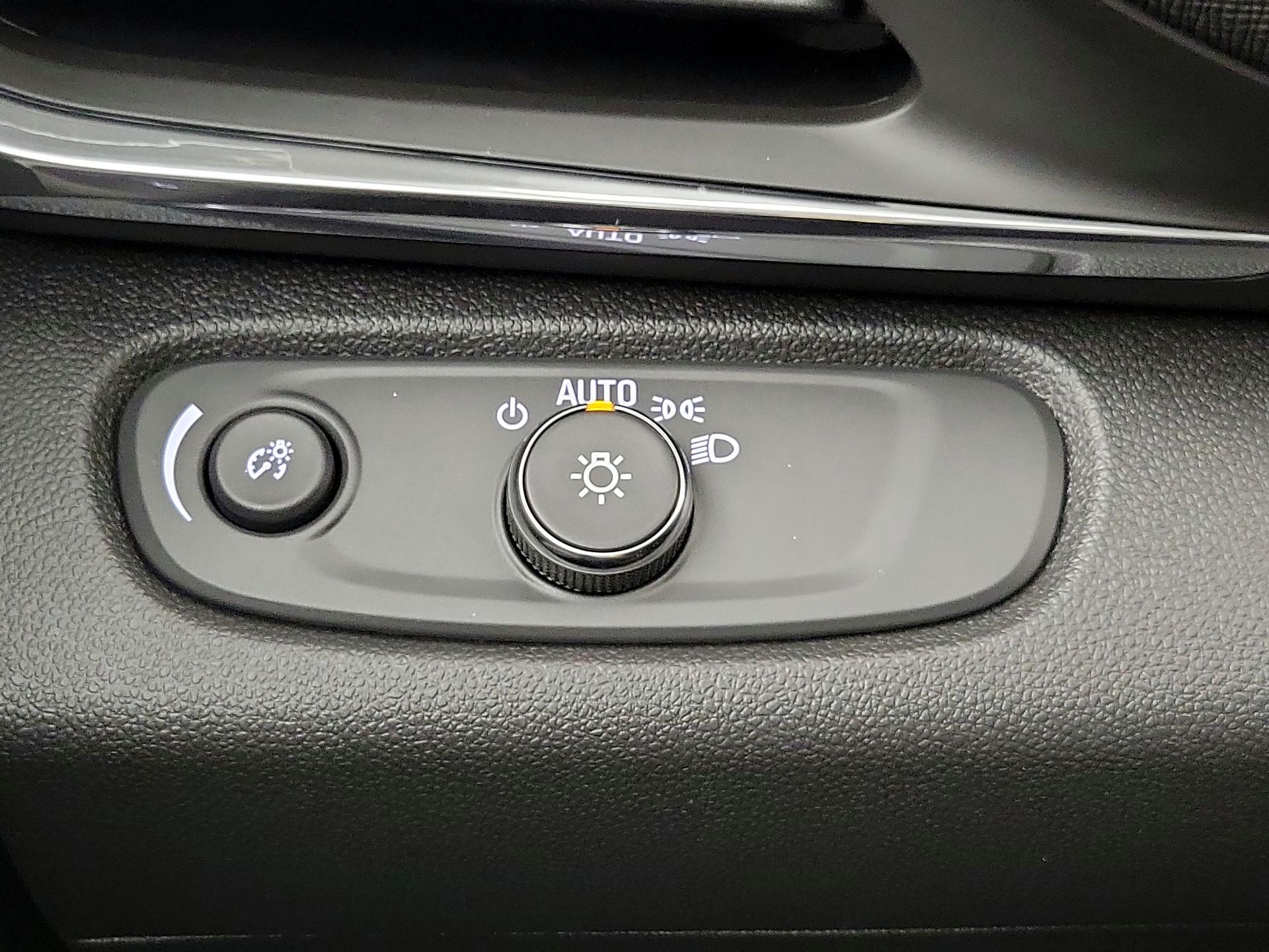 Thumbnail: 2024 Buick Envista - 13