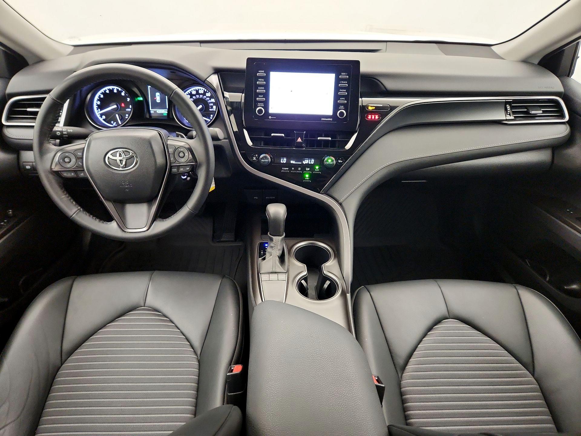 Thumbnail: 2024 Toyota Camry - 9