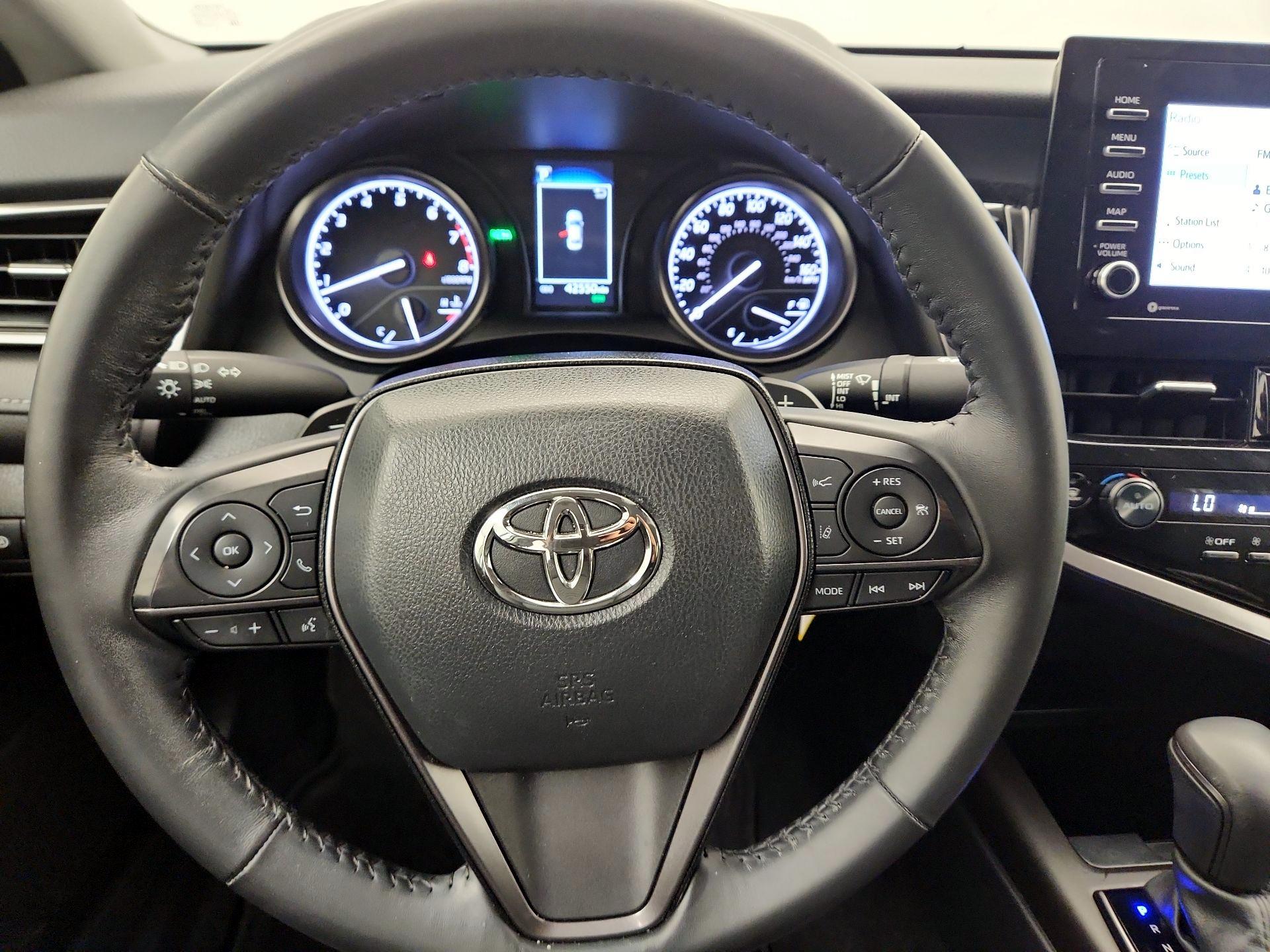 Thumbnail: 2024 Toyota Camry - 10