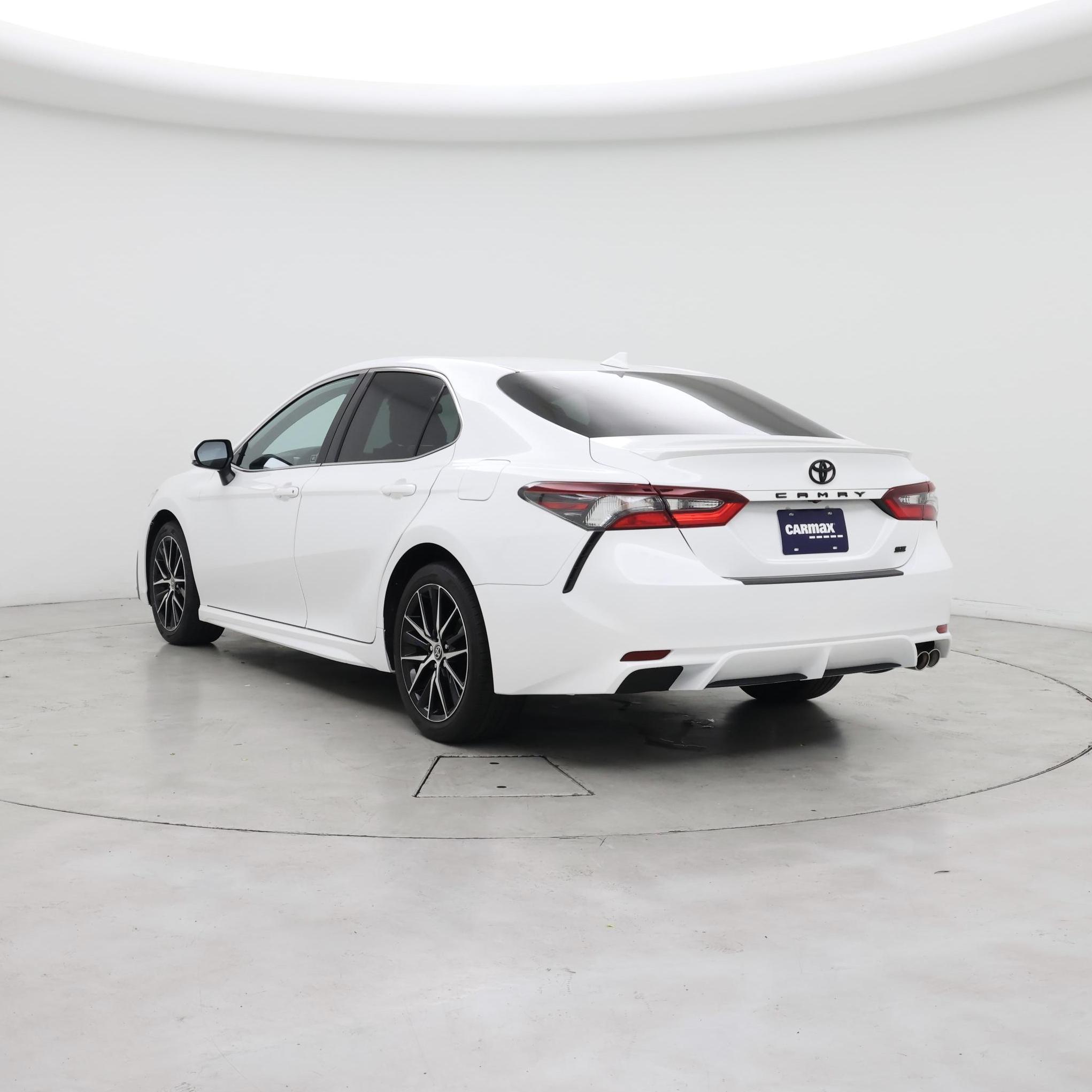 Thumbnail: 2024 Toyota Camry - 2