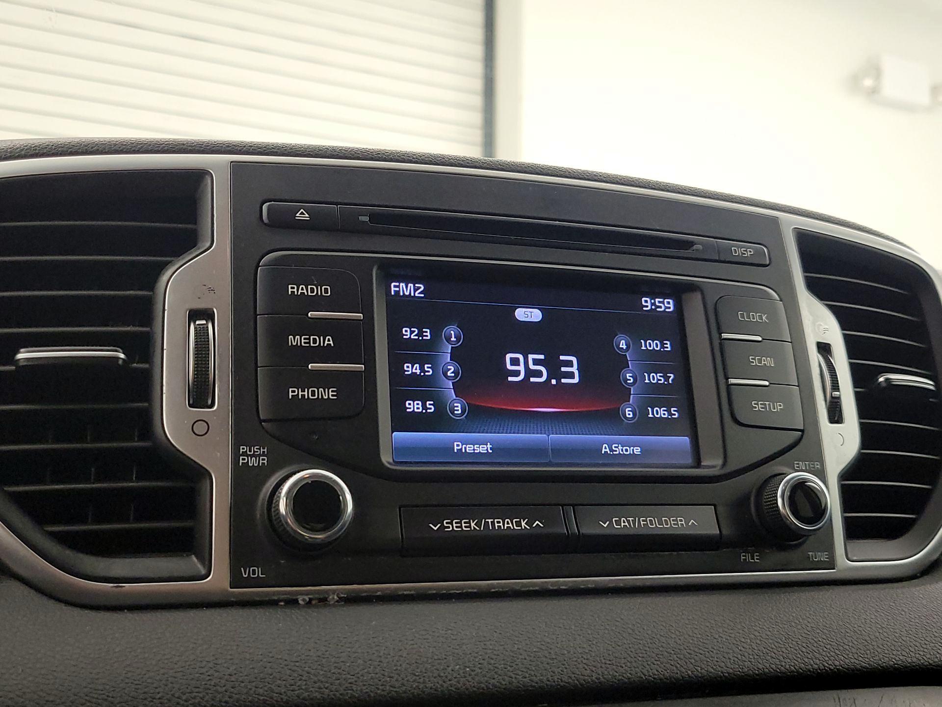 Thumbnail: 2019 Kia Sportage - 15