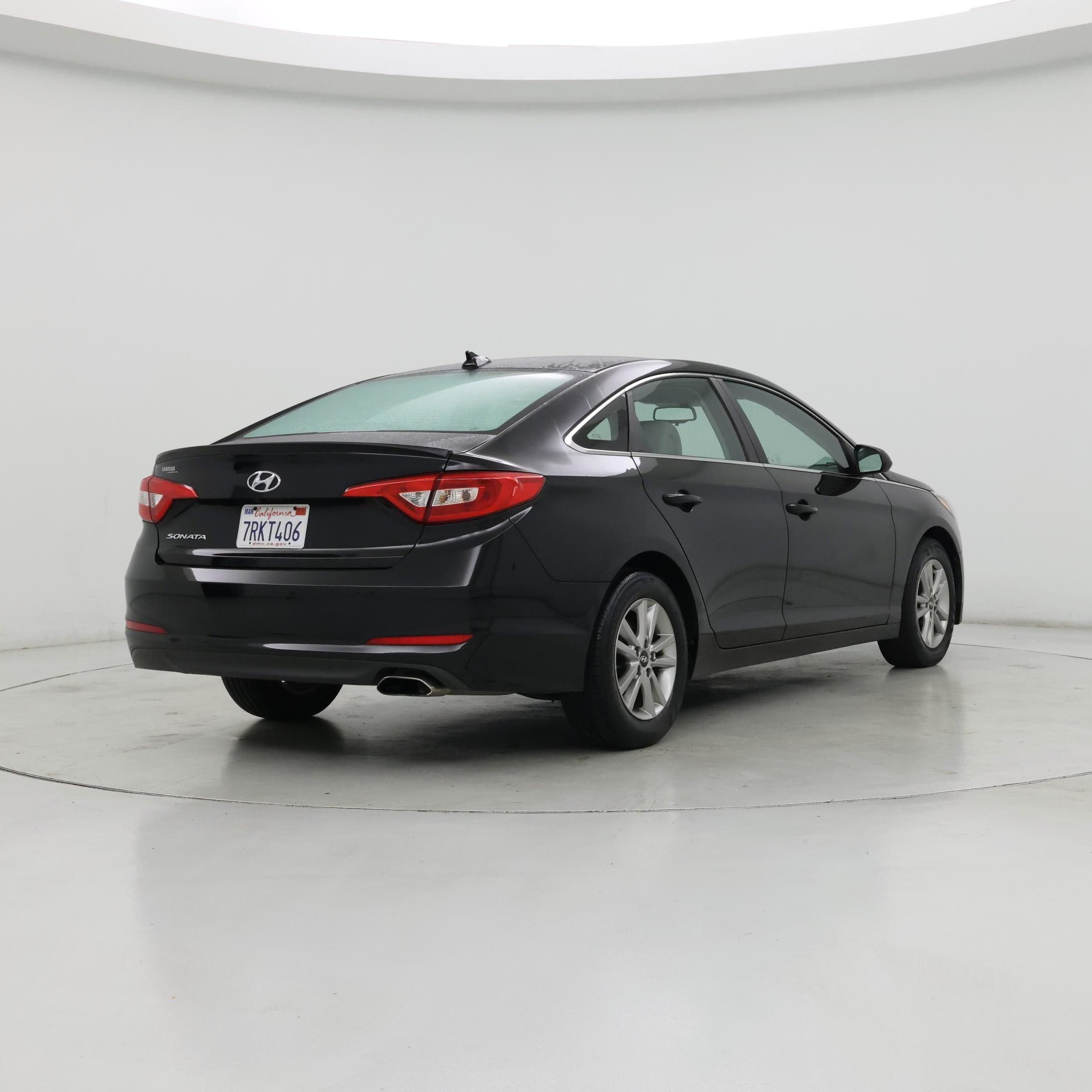 Thumbnail: 2016 Hyundai Sonata - 8