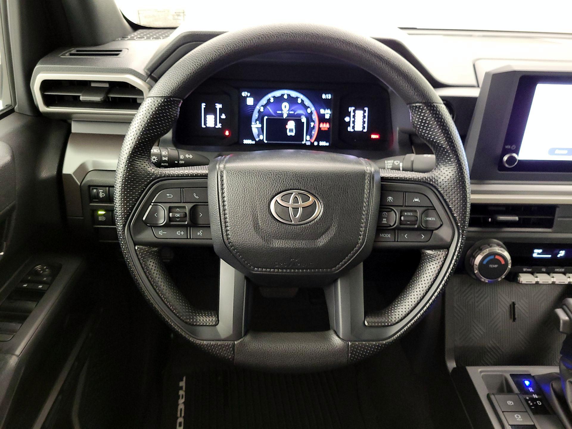 Thumbnail: 2024 Toyota Tacoma - 10
