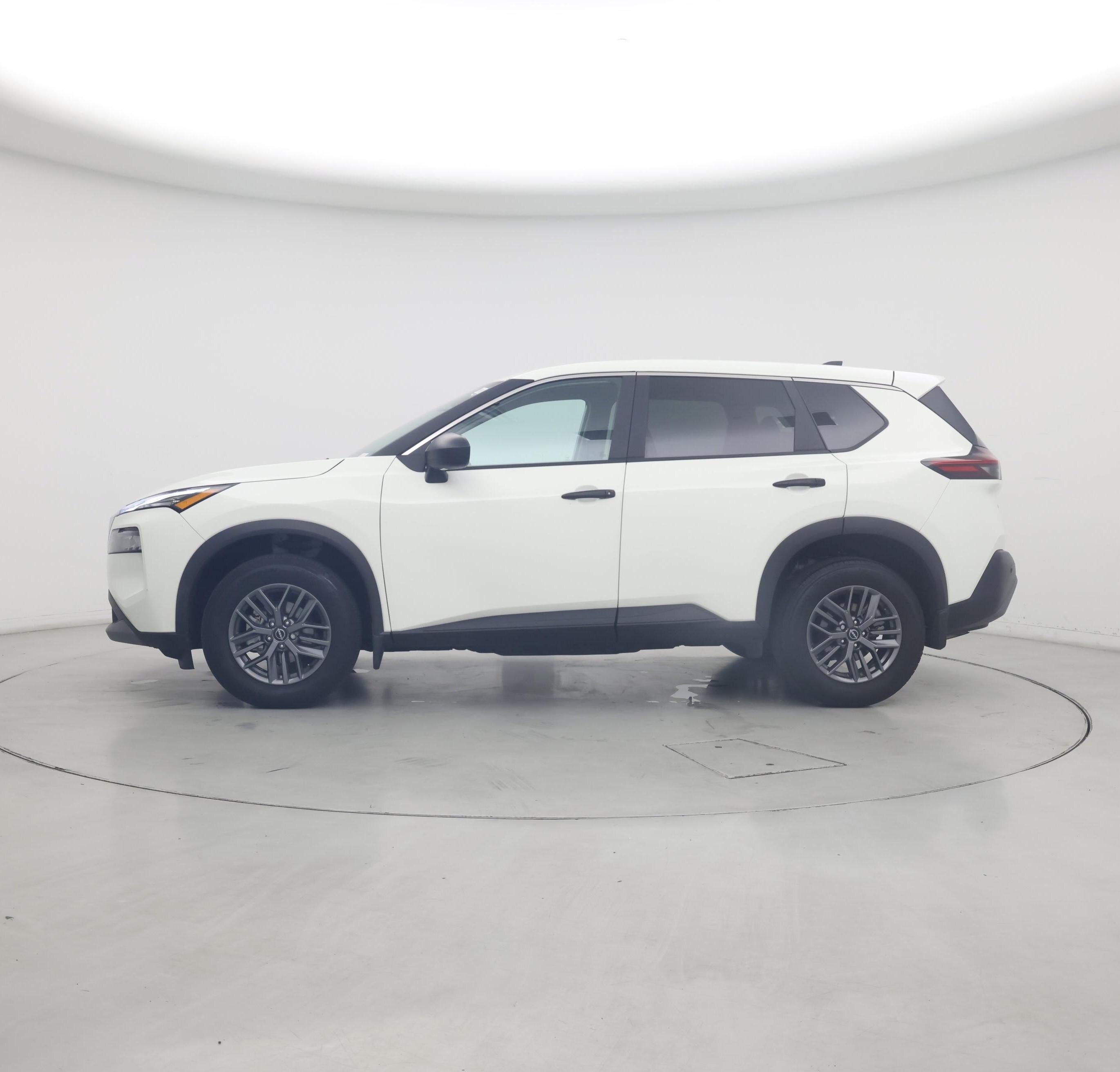 Thumbnail: 2023 Nissan Rogue - 3