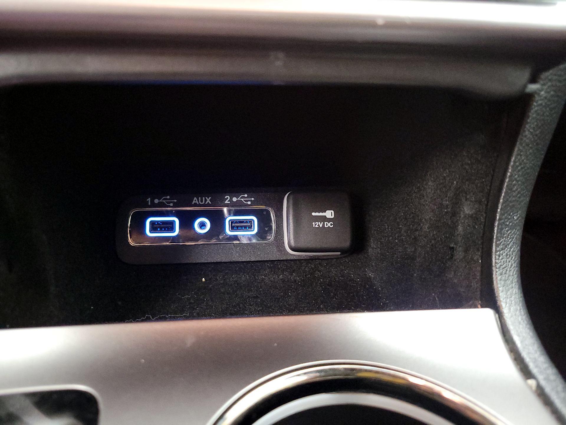 Thumbnail: 2019 Jeep Grand Cherokee - 19