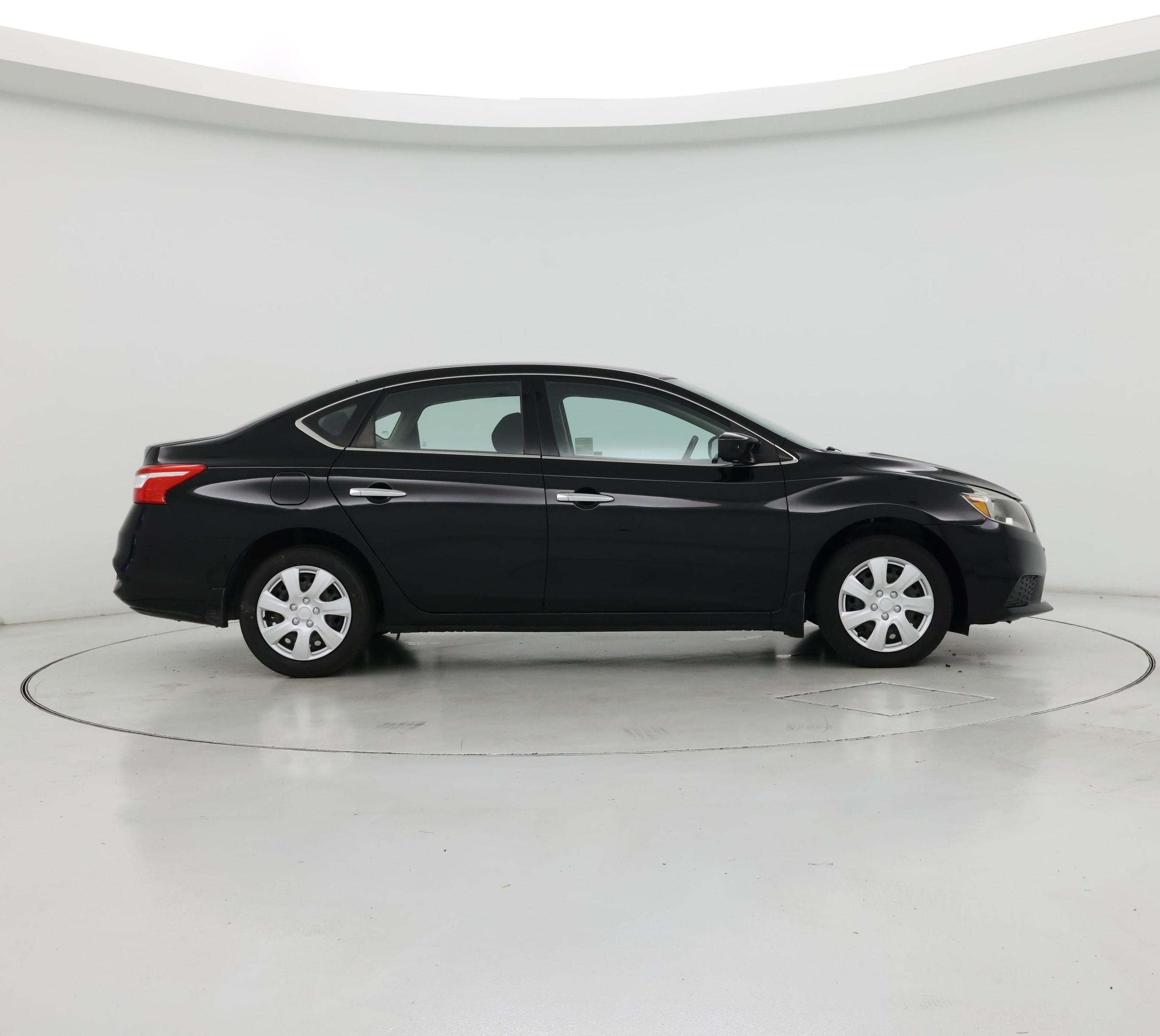 Thumbnail: 2019 Nissan Sentra - 7