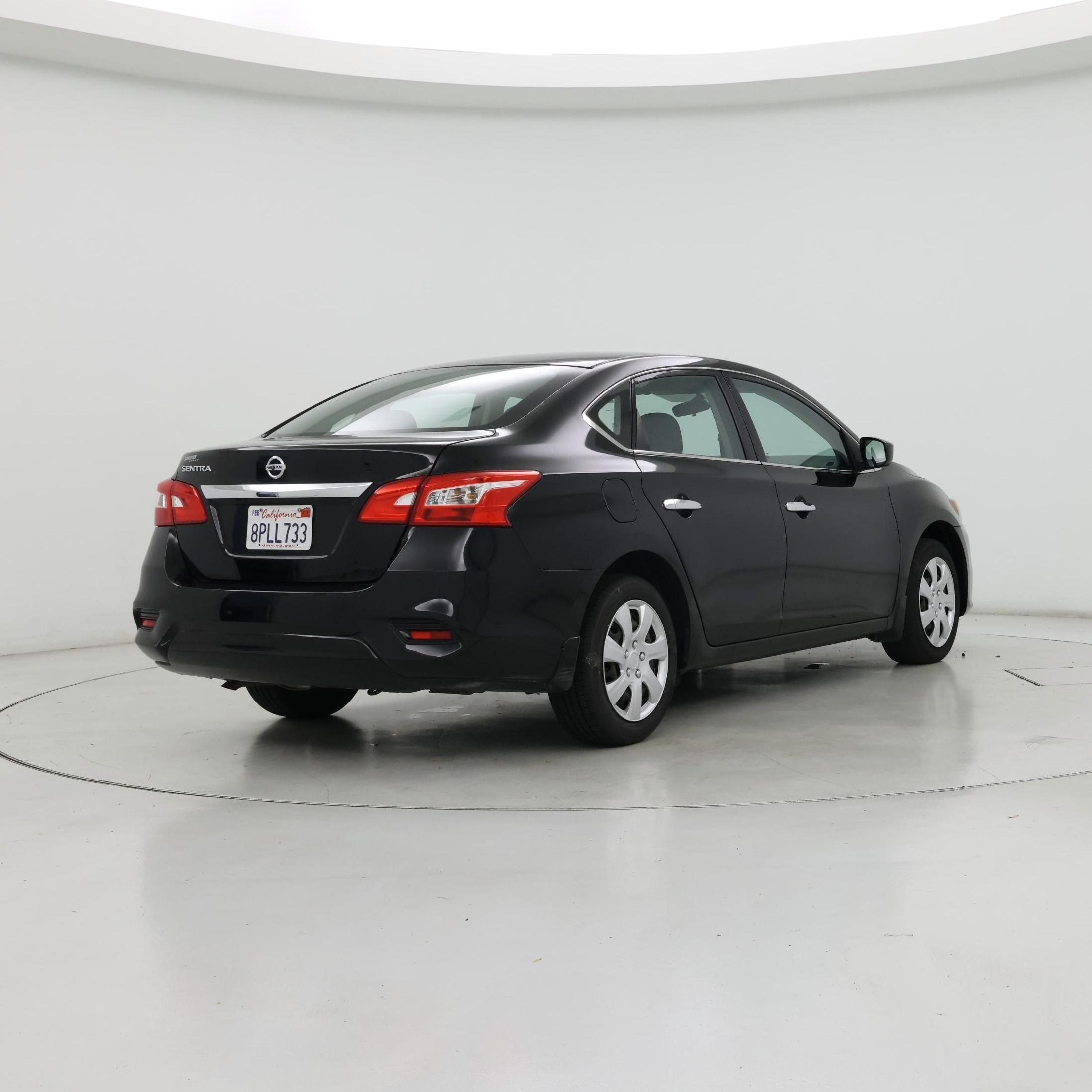 Thumbnail: 2019 Nissan Sentra - 8