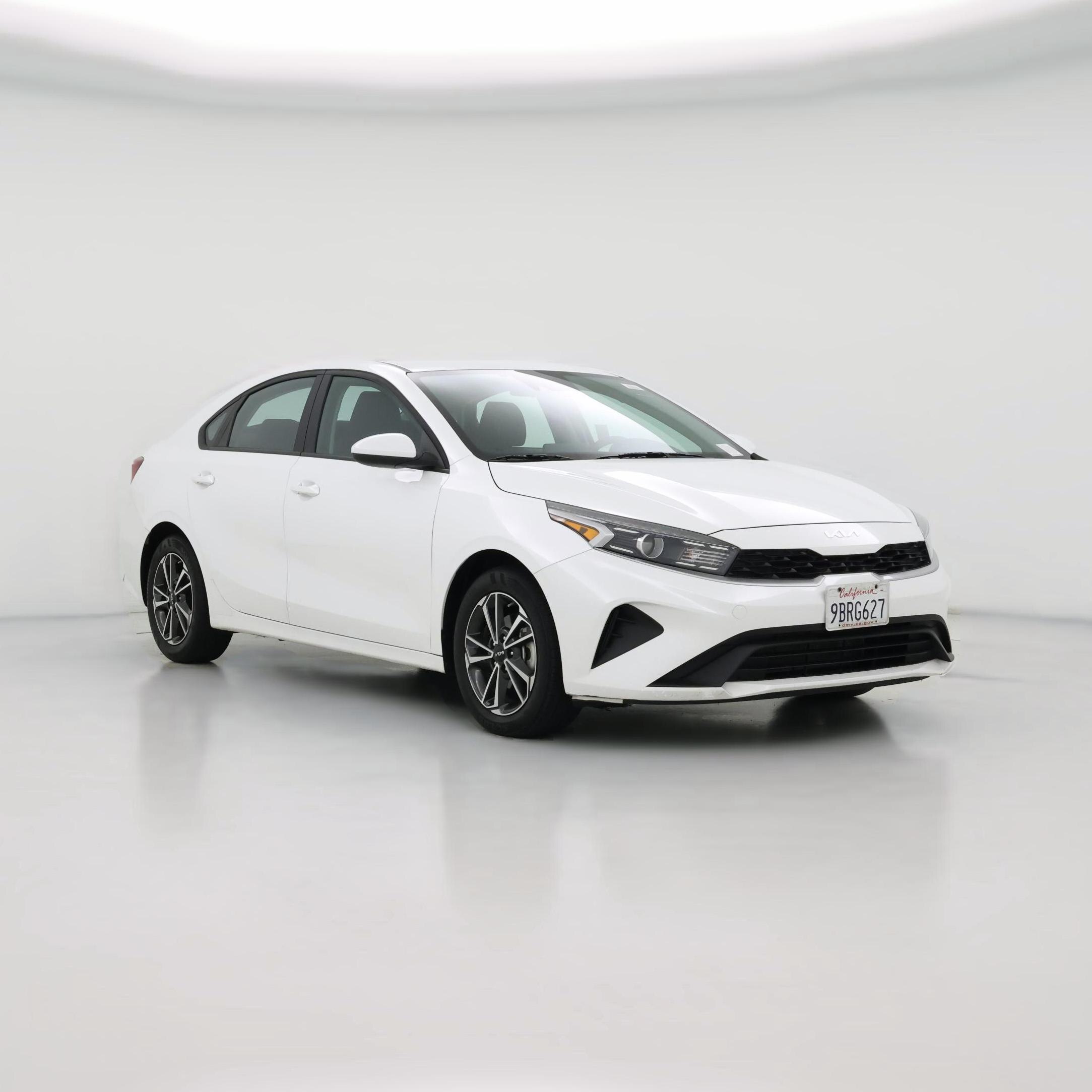 Thumbnail: 2022 Kia Forte - 1
