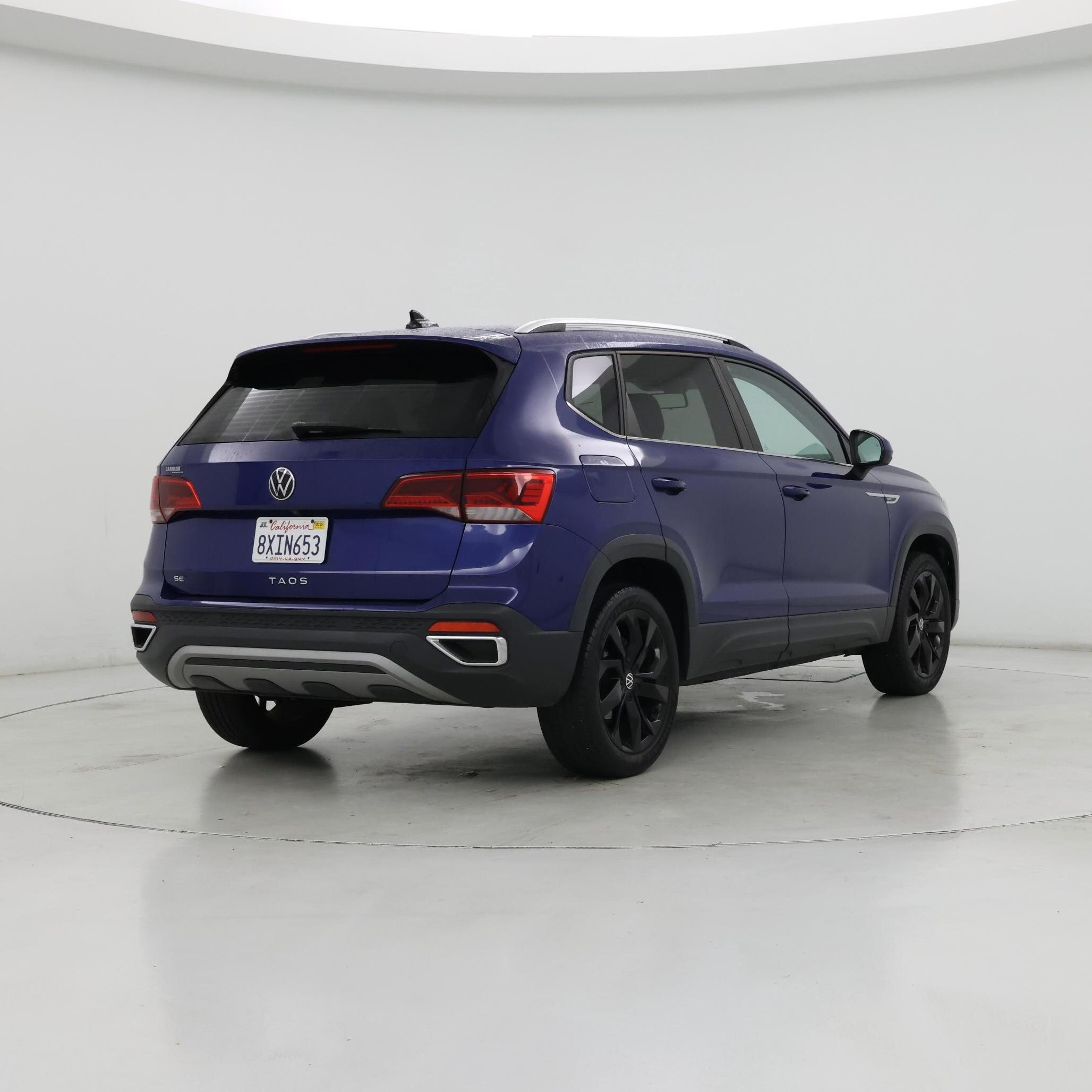 Thumbnail: 2022 Volkswagen Taos - 8
