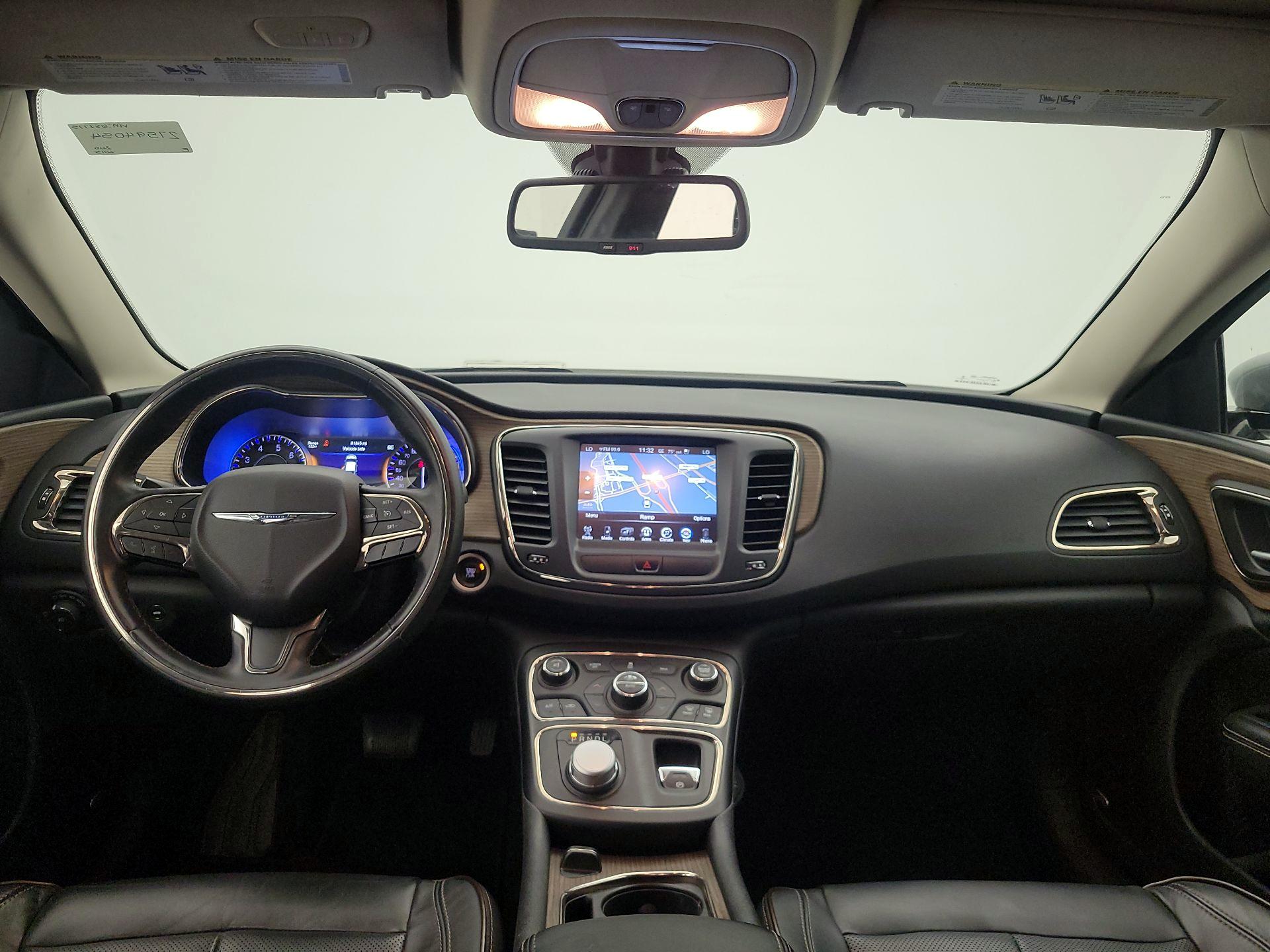 Thumbnail: 2015 Chrysler 200 - 9