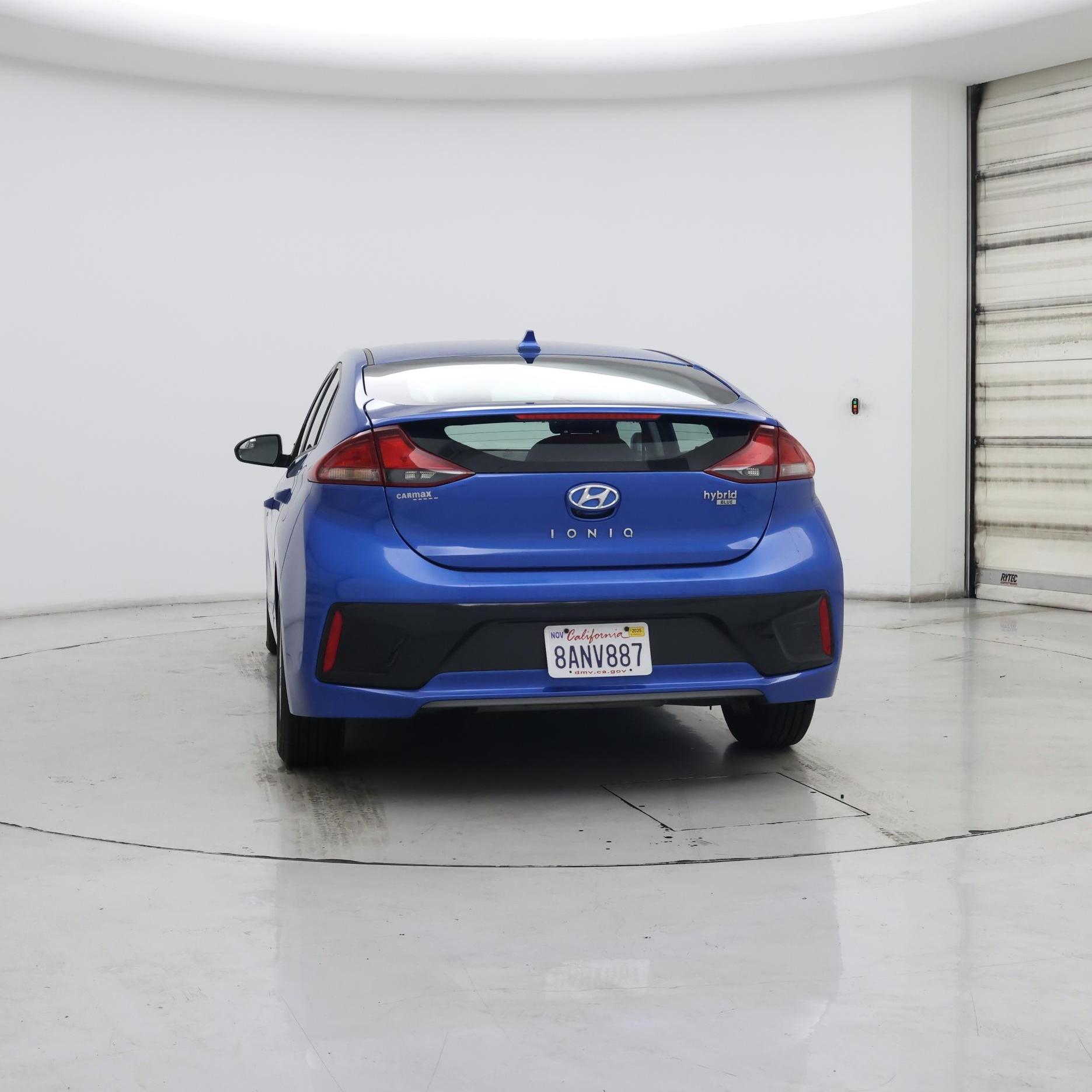Thumbnail: 2017 Hyundai Ioniq - 6