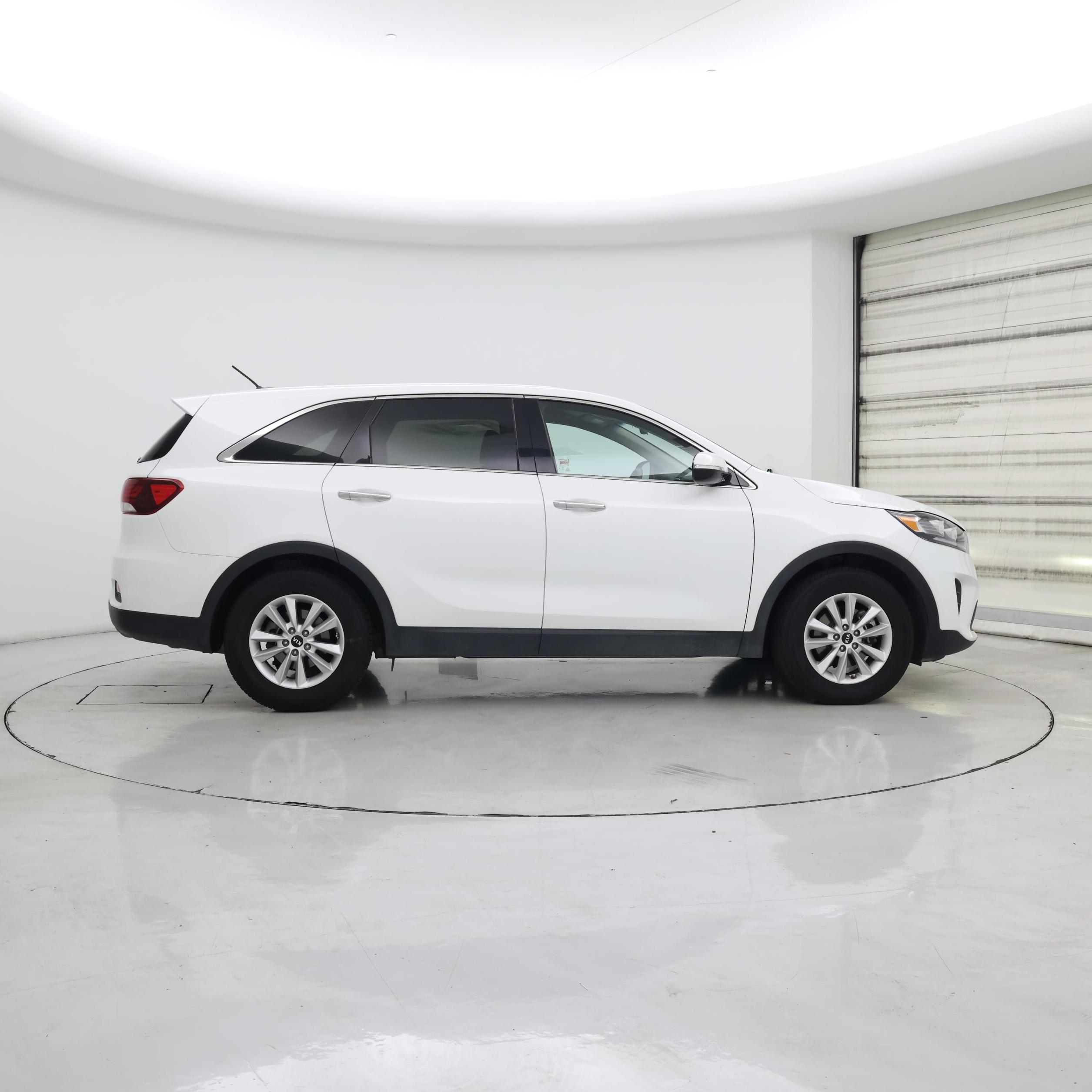 Thumbnail: 2019 Kia Sorento - 7